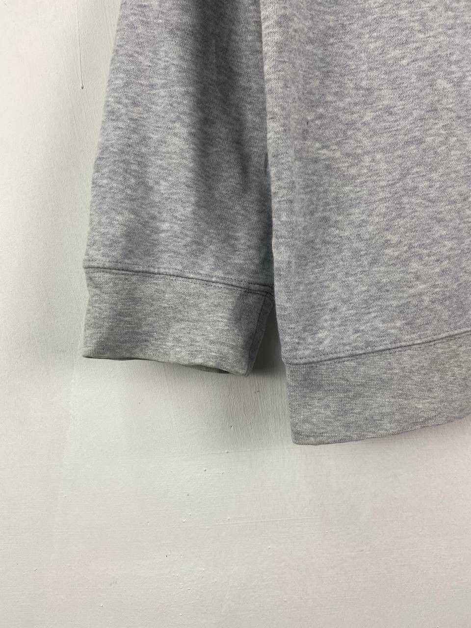 Nike Vintage Diatressed Nike Center Swoosh Sweatshirt Spellout Size US M / EU 48-50 / 2 - 6 Thumbnail