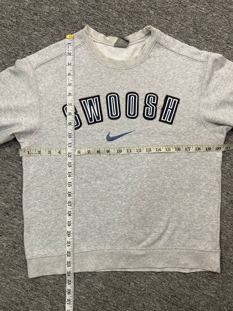 Nike Vintage Diatressed Nike Center Swoosh Sweatshirt Spellout Size US M / EU 48-50 / 2 - 10 Thumbnail