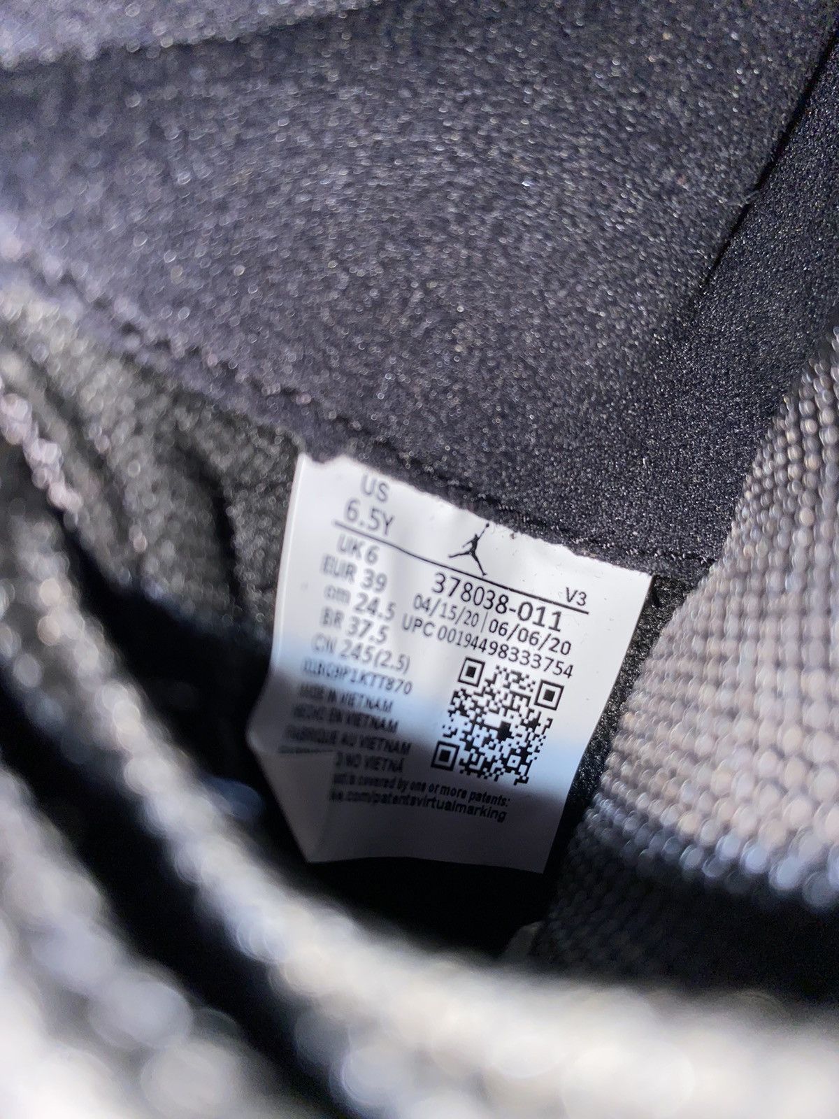 Jordan Brand Jordan 11 Jubilee GS Size US 6.5 / EU 39-40 - 6 Thumbnail
