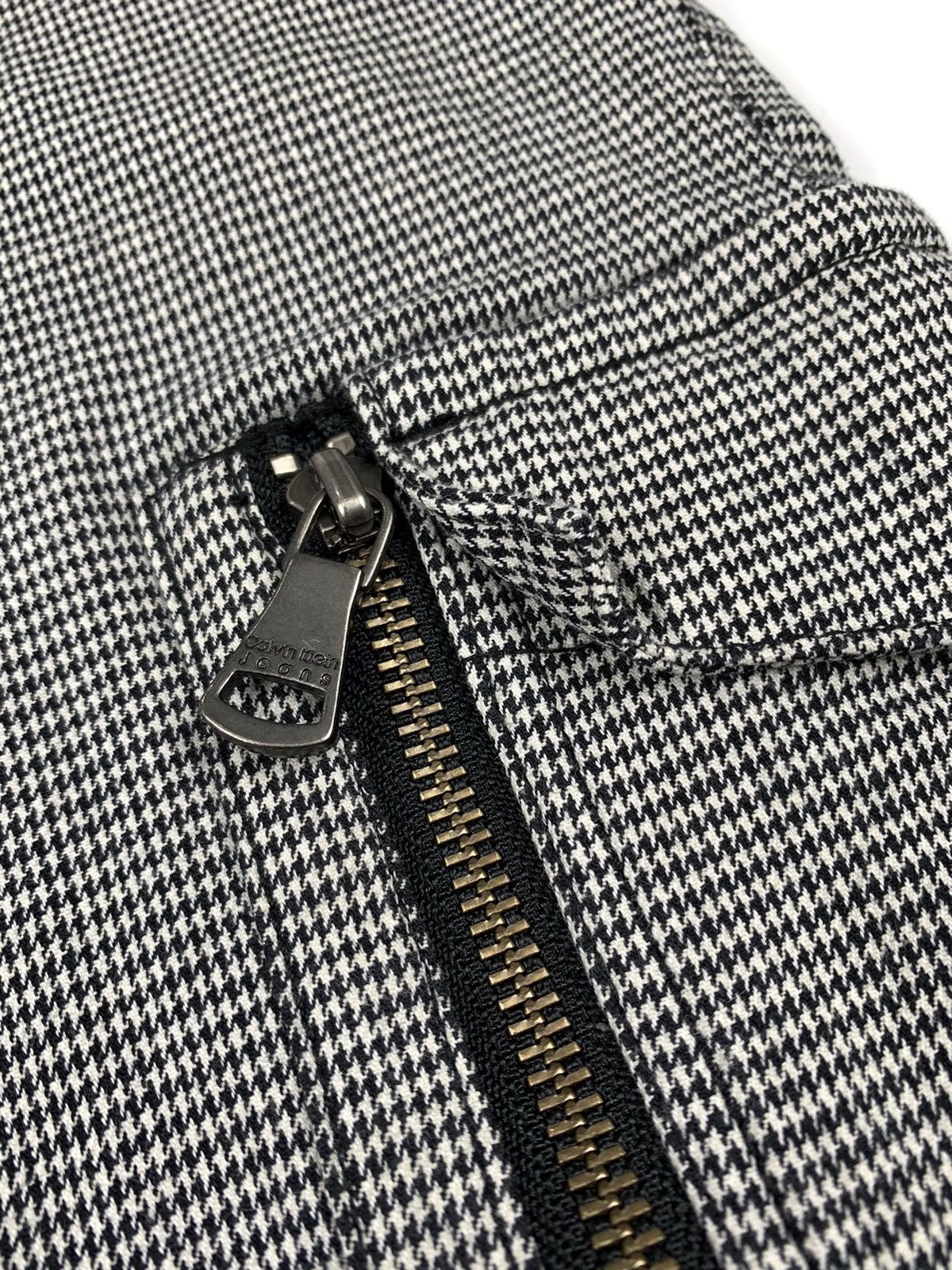 Calvin Klein × Designer Calvin Klein Jeans Bondage Herringbone Cargo Trouser Size US 31 - 5 Thumbnail