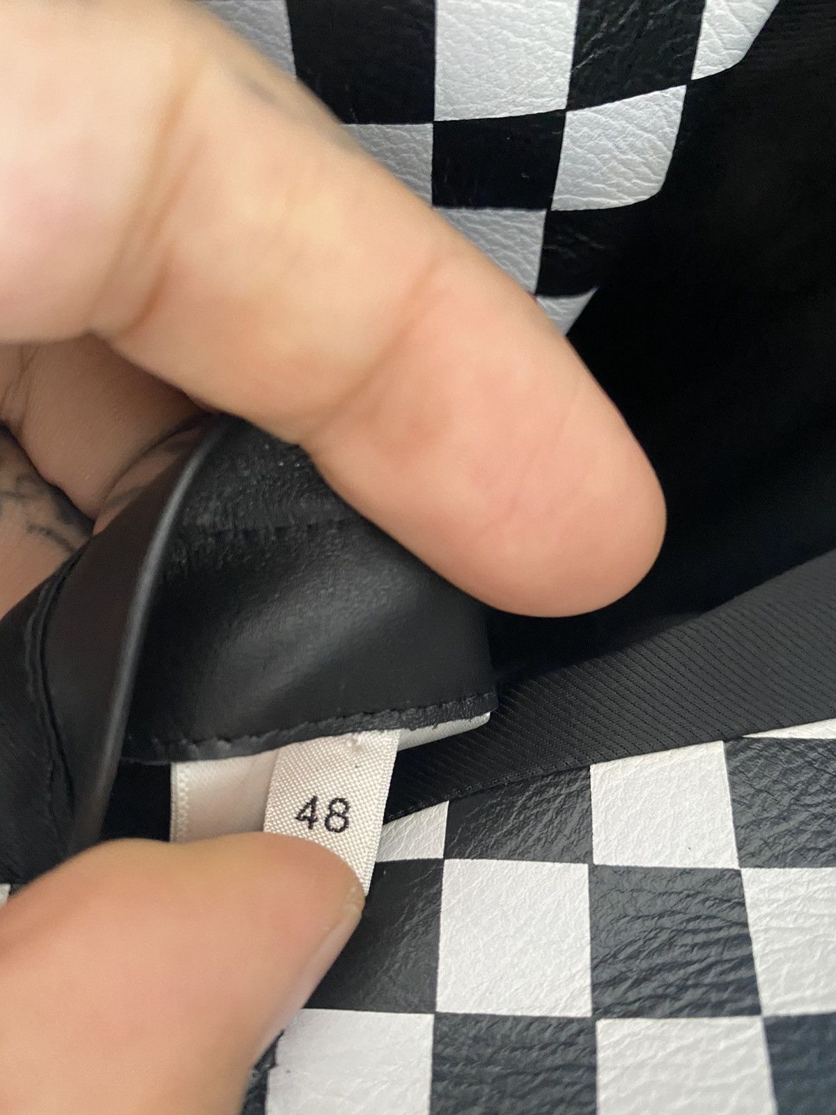 Celine Celine AW19 CHECKERED PERFECTO MOTO LEATHER JACKET EU48 Size US M / EU 48-50 / 2 - 11 Thumbnail