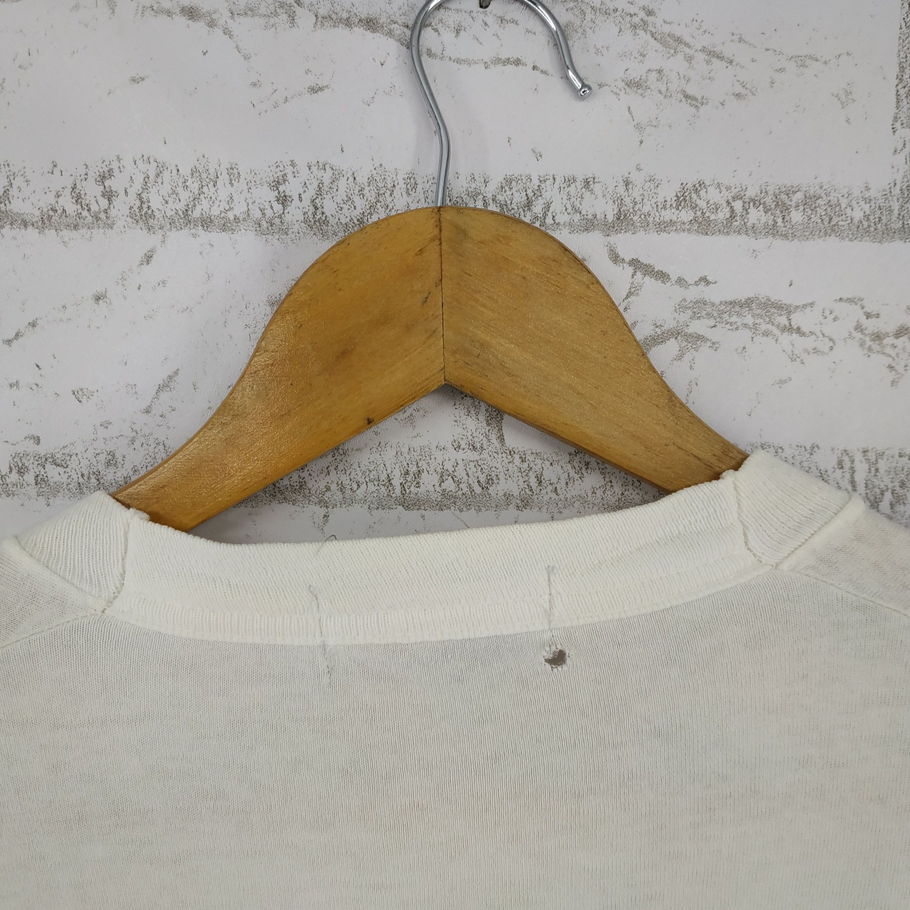 Vintage Vintage Bitch Skateboards Shirt. #L Size US L / EU 52-54 / 3 - 5 Thumbnail