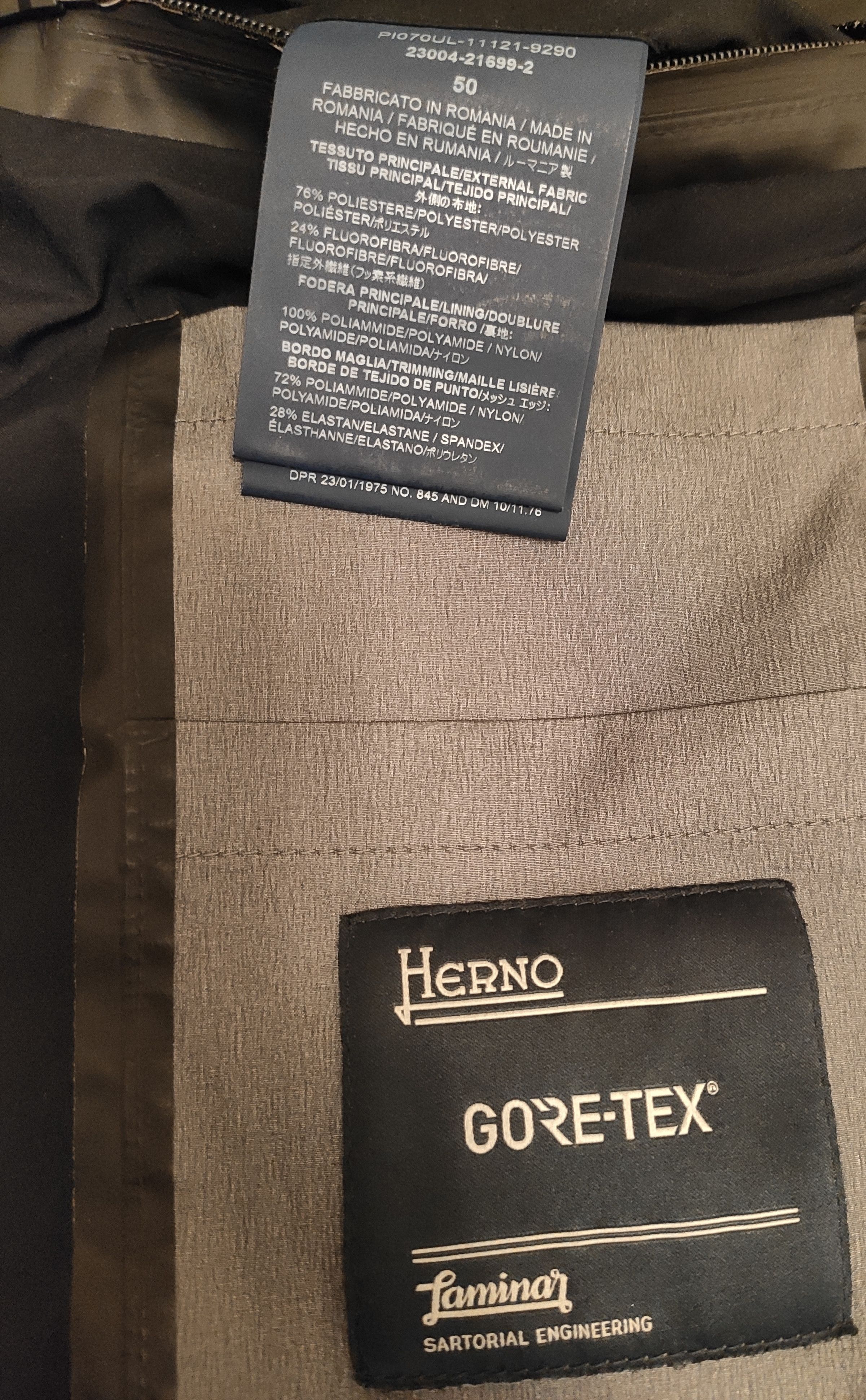 Herno Laminar Gore-tex down parka.Like Castangia or Louis Vuitton Size US M / EU 48-50 / 2 - 7 Thumbnail