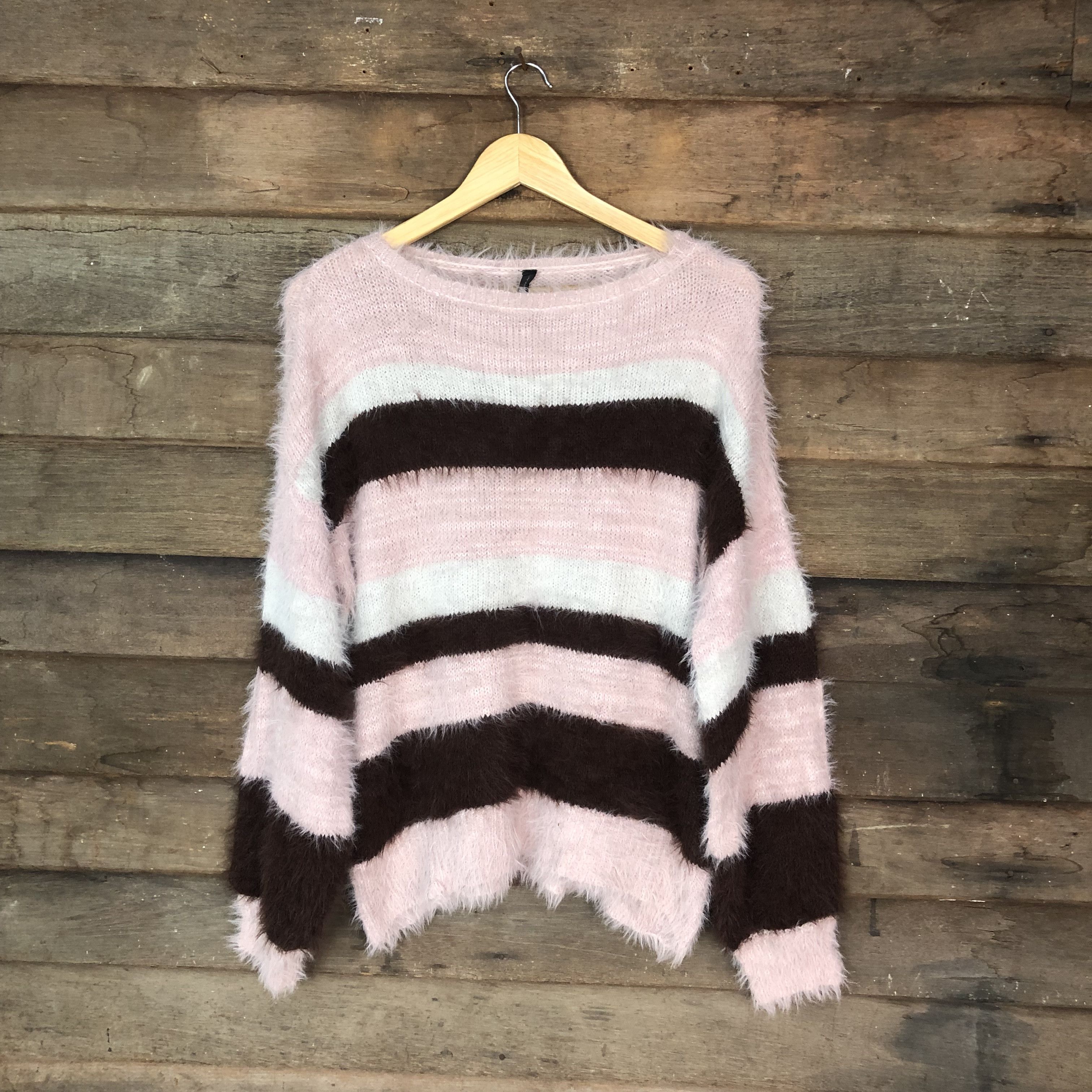 Aran Isles Knitwear × Japanese Brand × OVER THE STRiPES Vintage Oversized Shag Shaggy Fur Mohair Knitwear #712 Size M / US 6-8 / IT 42-44 - 1 Thumbnail
