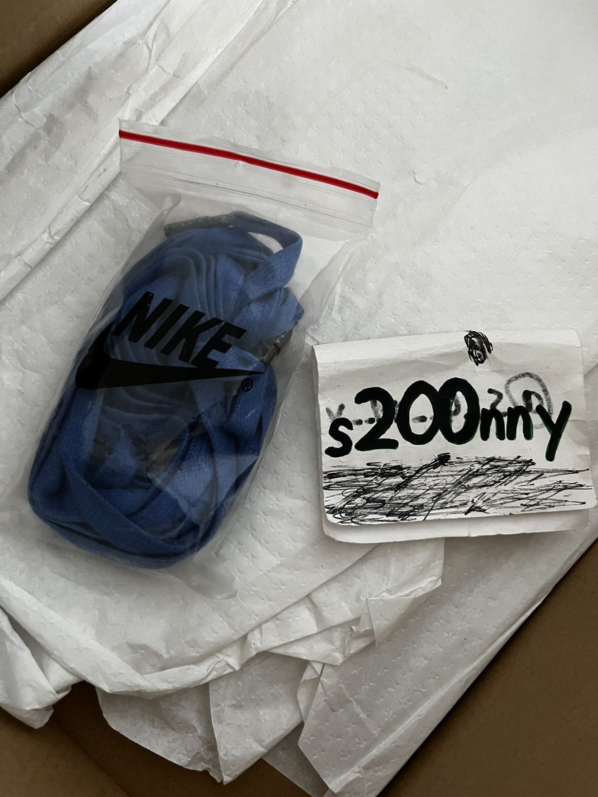 Nike × Vlone Nike x Vlone Air Force 1 High sample Size US 10 / EU 43 - 7 Thumbnail
