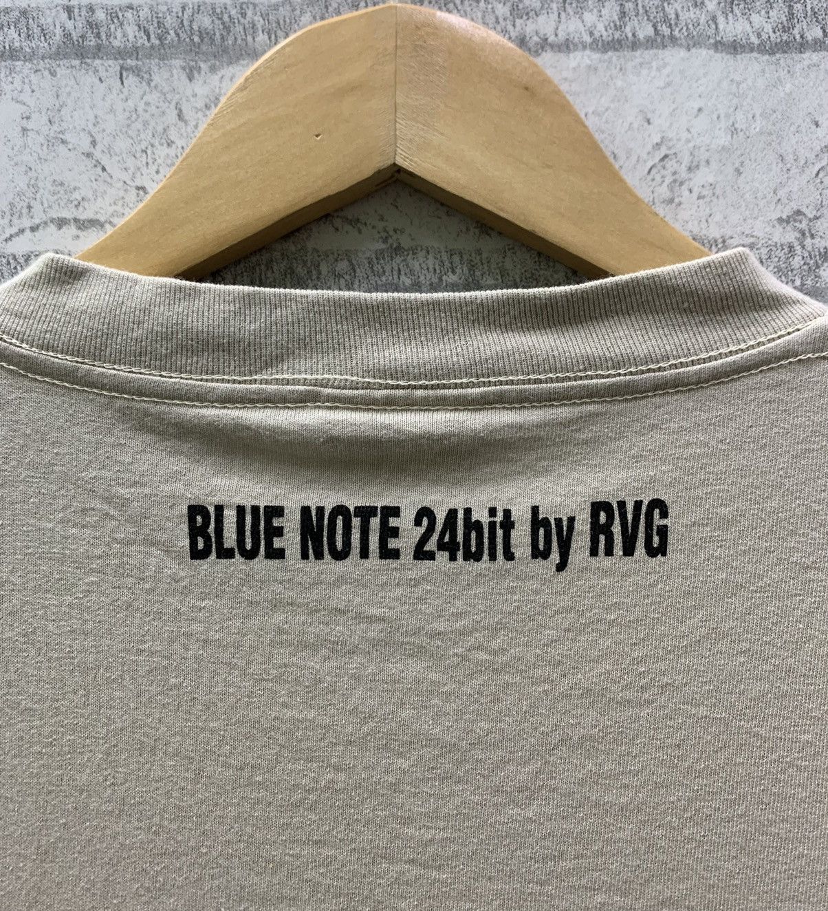 Band Tees Vintage Elvin Jones Live At The Lighthouse T-shirts Size US L / EU 52-54 / 3 - 4 Thumbnail