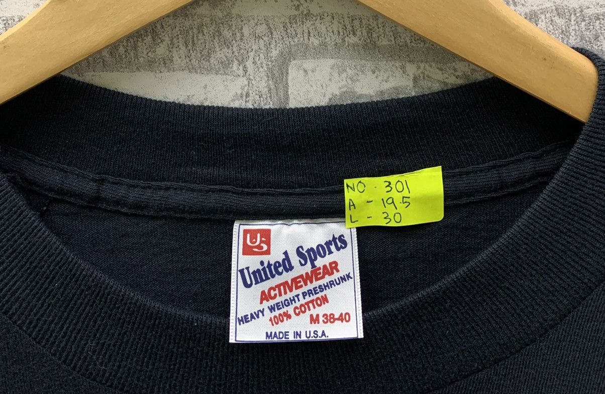 Vintage Vintage 1997 REALROX Inc T-shirts Size US M / EU 48-50 / 2 - 10 Thumbnail