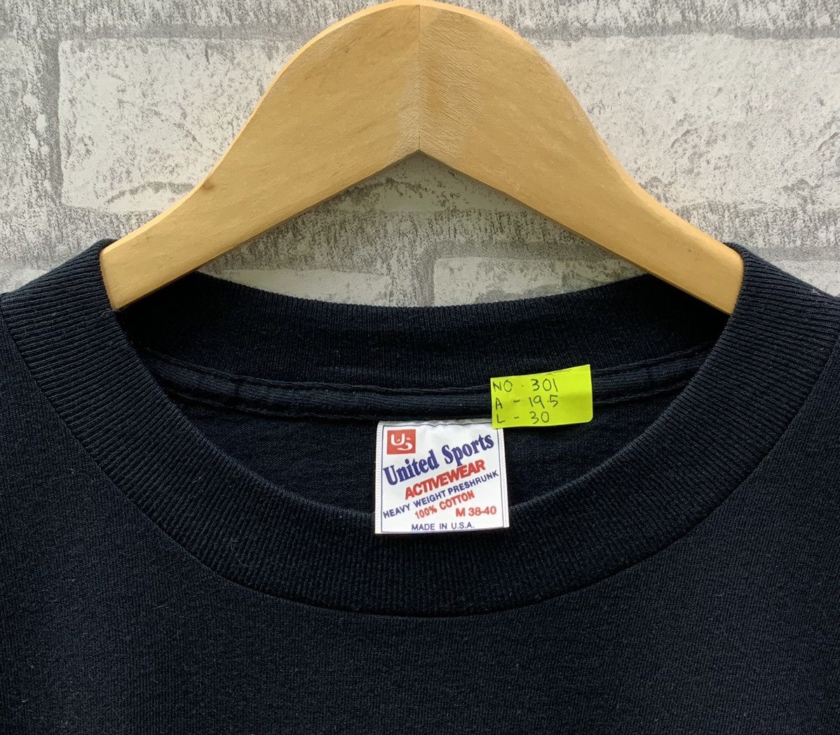 Vintage Vintage 1997 REALROX Inc T-shirts Size US M / EU 48-50 / 2 - 9 Thumbnail