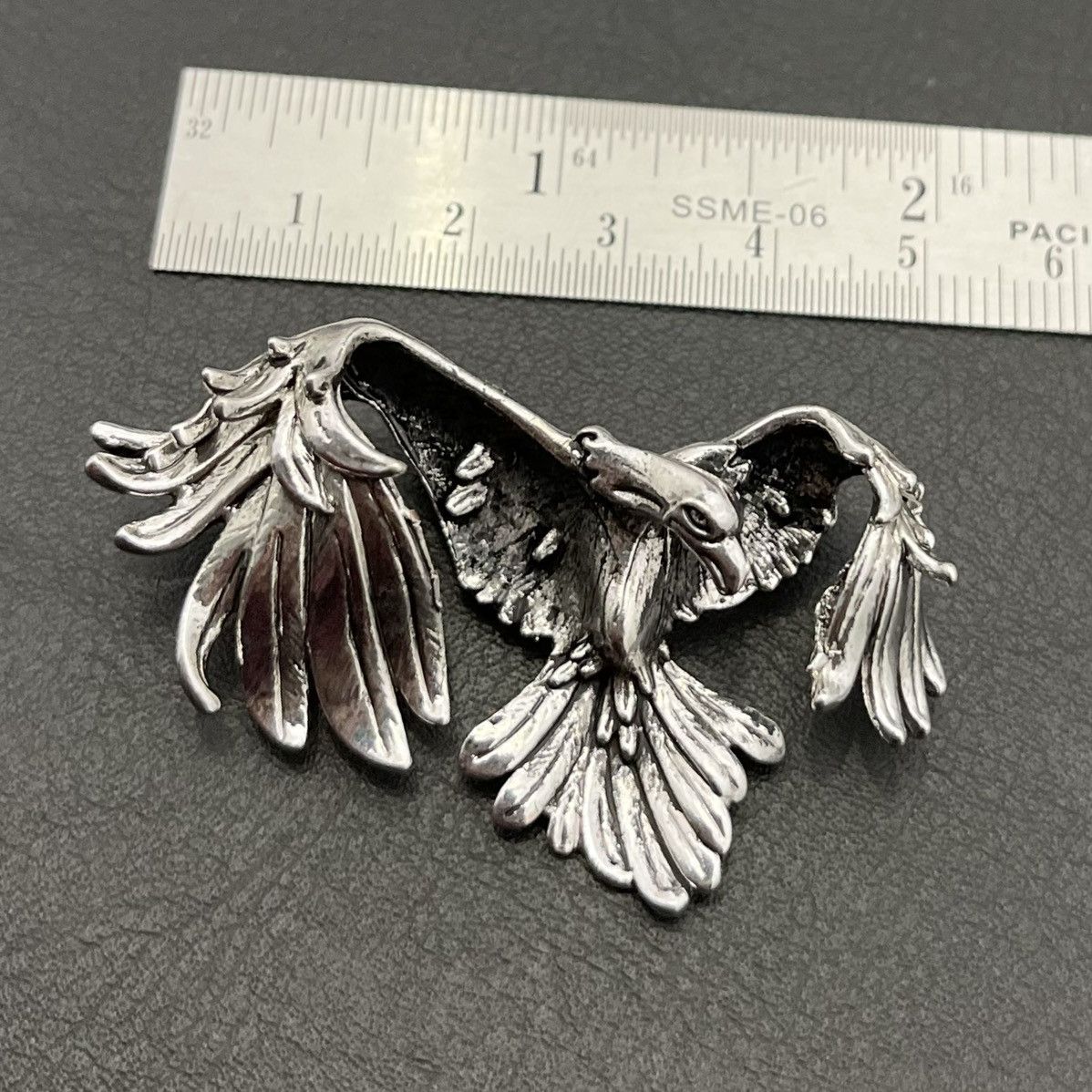 Jewelry Flying Eagle Vintage Style Silver Pin Brooch Size ONE SIZE - 1 Thumbnail