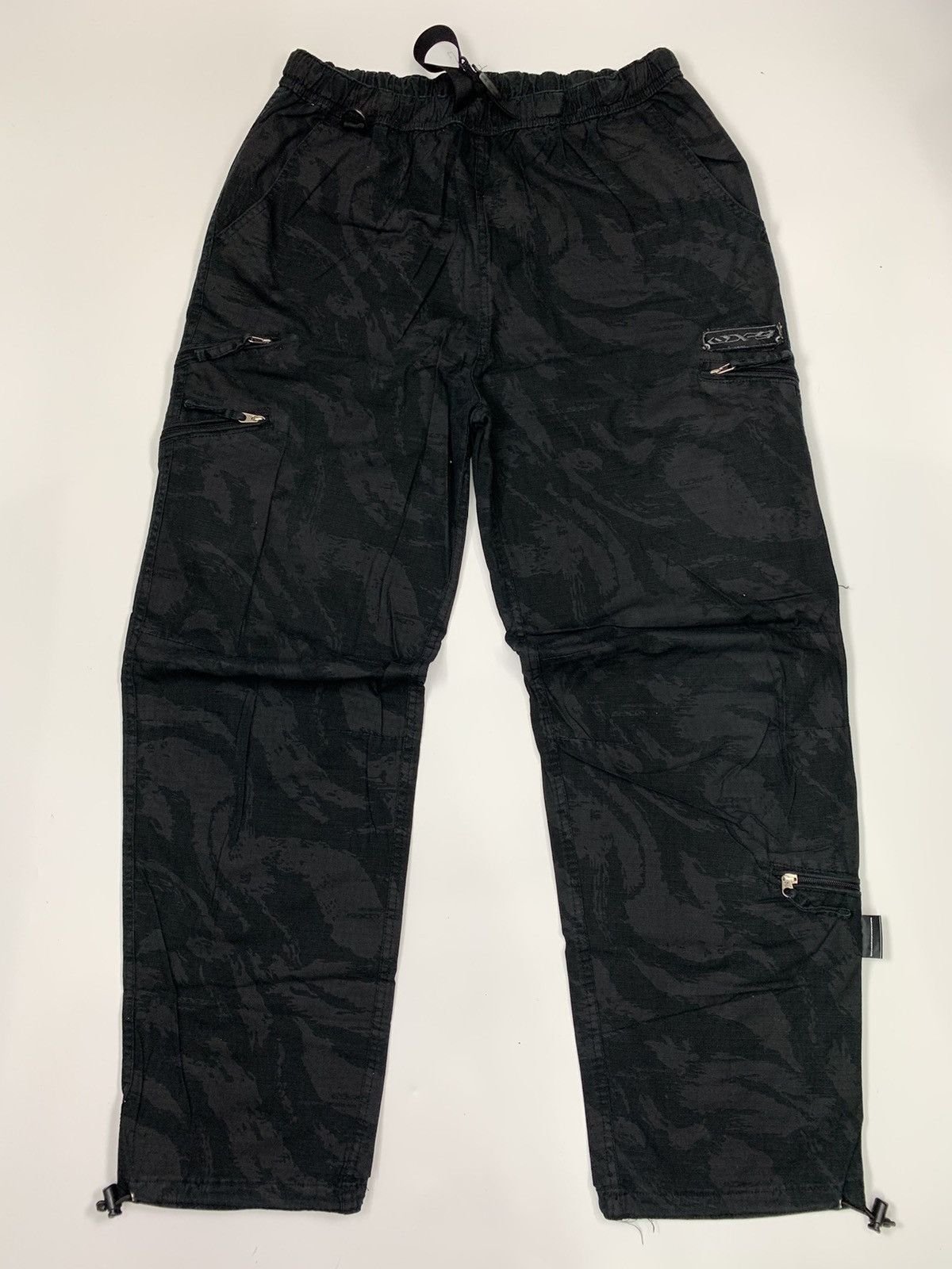 image of Brathwait Breath Camouflage Outdoor Cargo Trousers in Camouflage Black, Men's (Size 32)