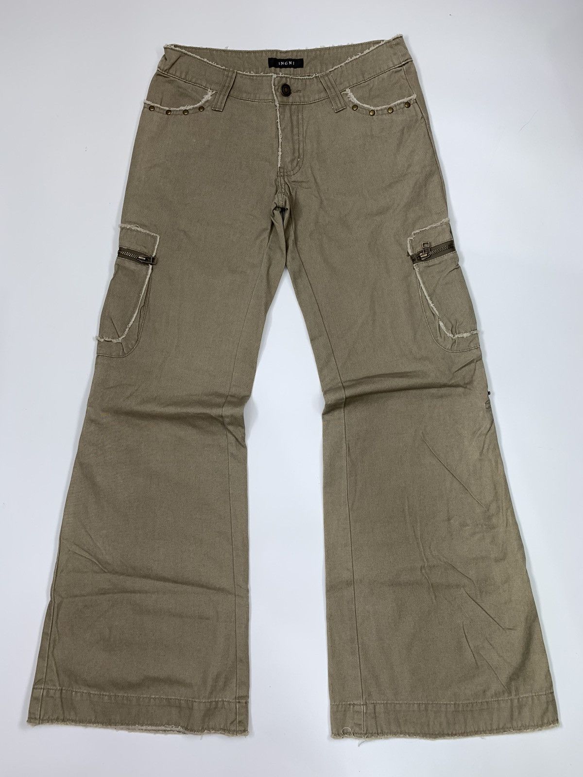 Ingni inside out stitching bootcut Multipocket Cargo Trouser