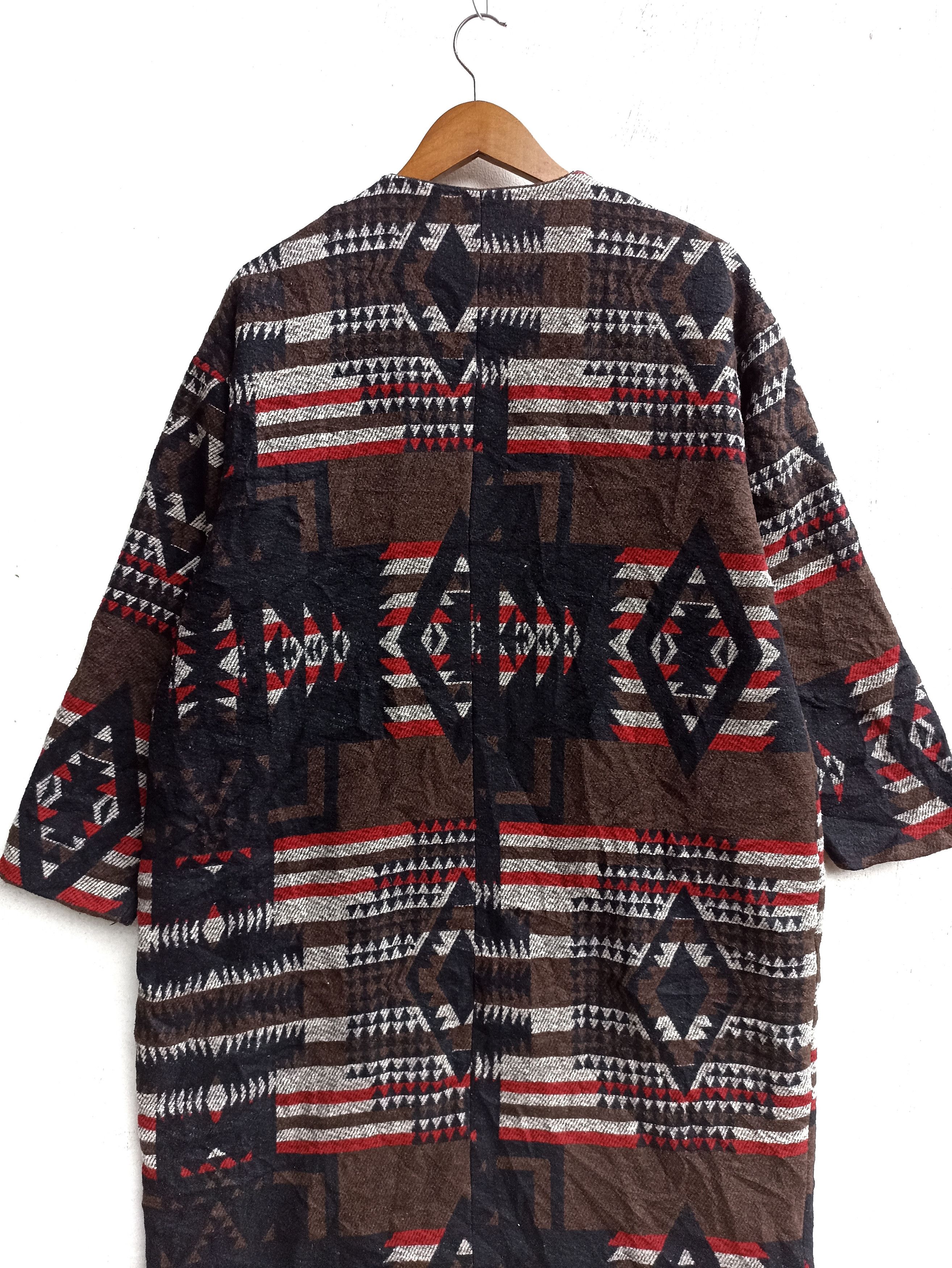 Native Navajo Cardigan jacket Native Art design parkas Size US M / EU 48-50 / 2 - 7 Thumbnail