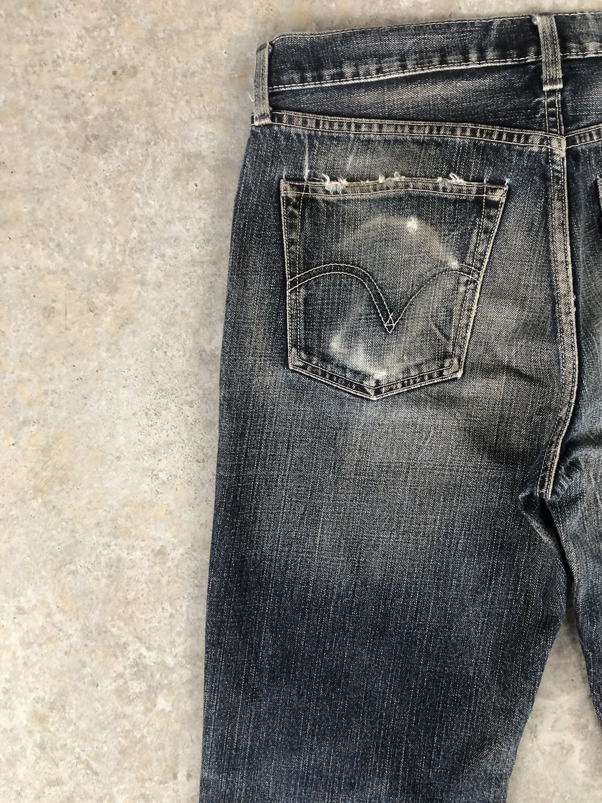 Levi's Y2k Distressed Jeans Levi’s 90’s Size US 33 - 11 Thumbnail