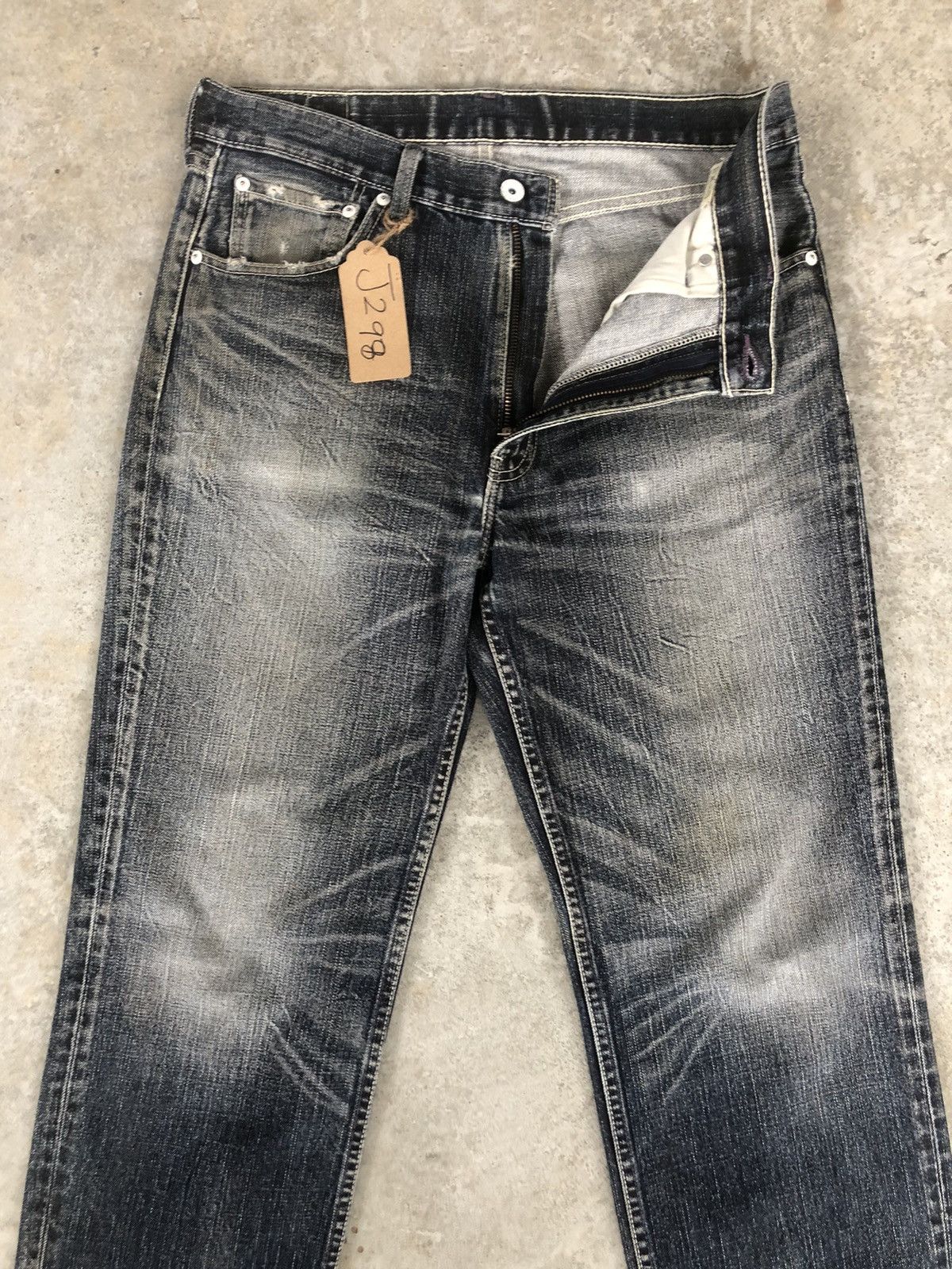 Levi's Y2k Distressed Jeans Levi’s 90’s Size US 33 - 7 Thumbnail