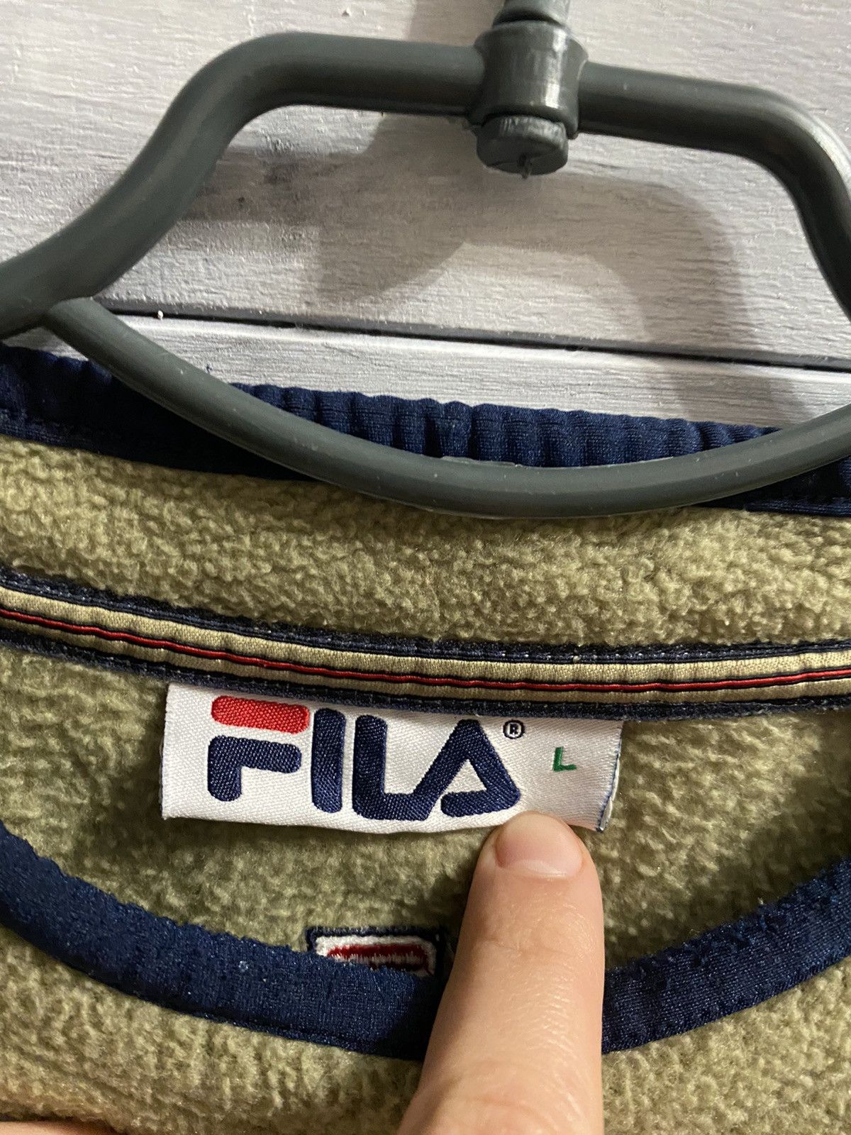 Fila Rare beautiful fleece Fila with nylon inserts. Y2K Size US L / EU 52-54 / 3 - 3 Thumbnail