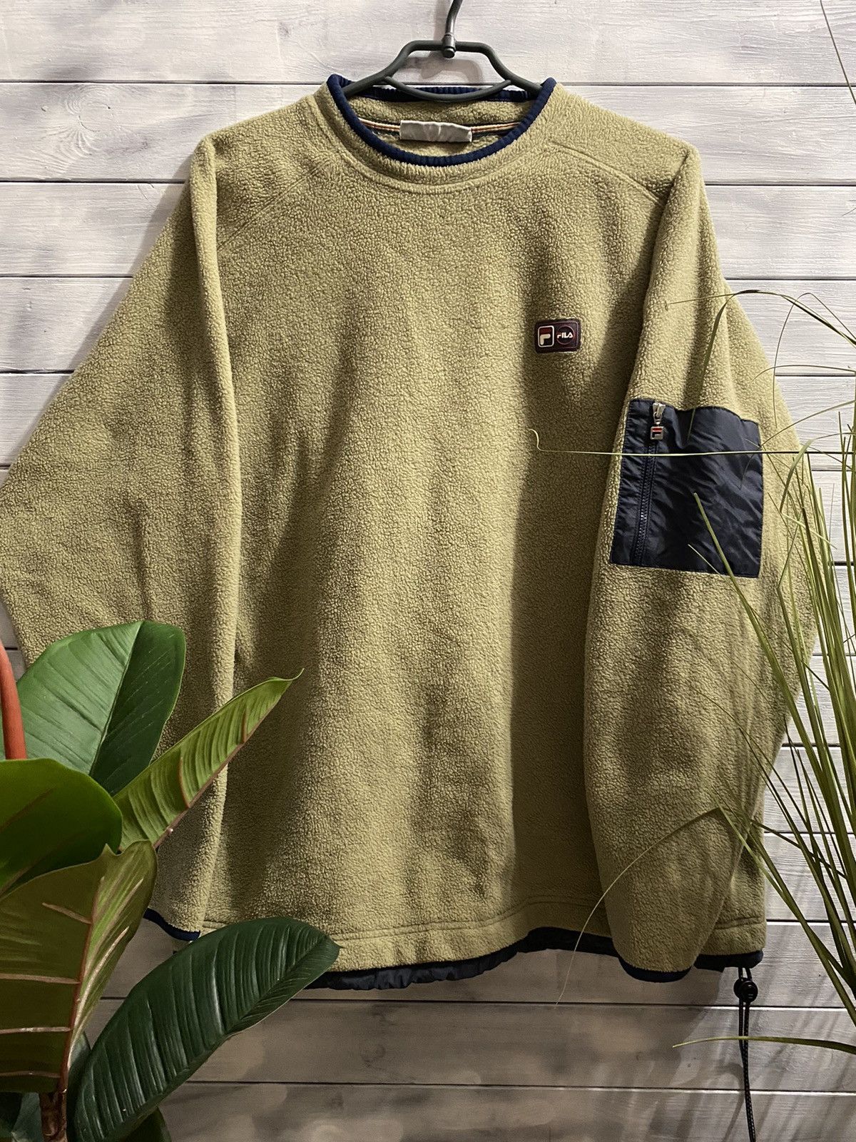 Fila Rare beautiful fleece Fila with nylon inserts. Y2K Size US L / EU 52-54 / 3 - 1 Thumbnail