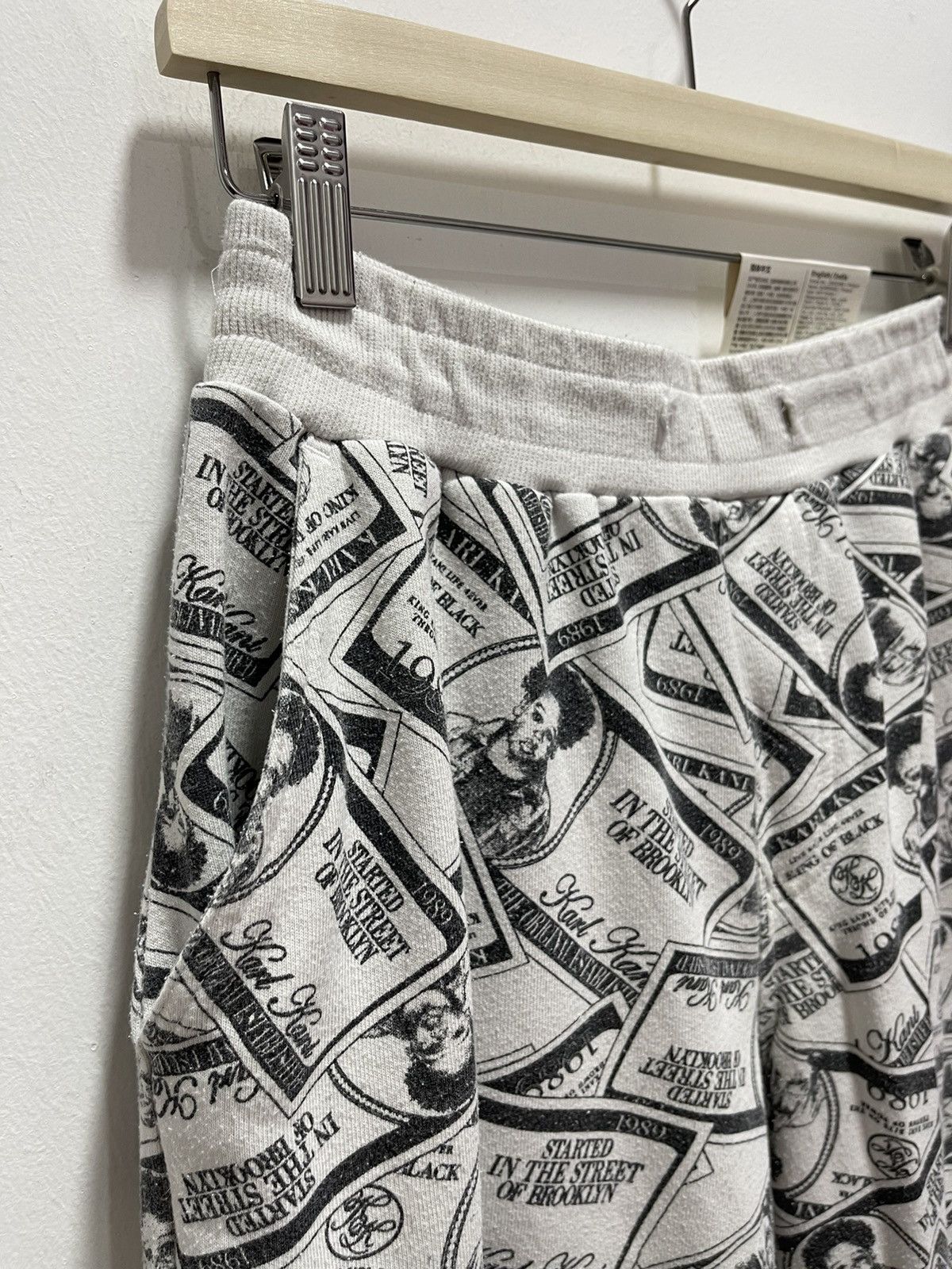Karl Kani × Vintage VINTAGE KARL KANI FULLPRINT SHORT PANTS Size US 28 / EU 44 - 3 Thumbnail