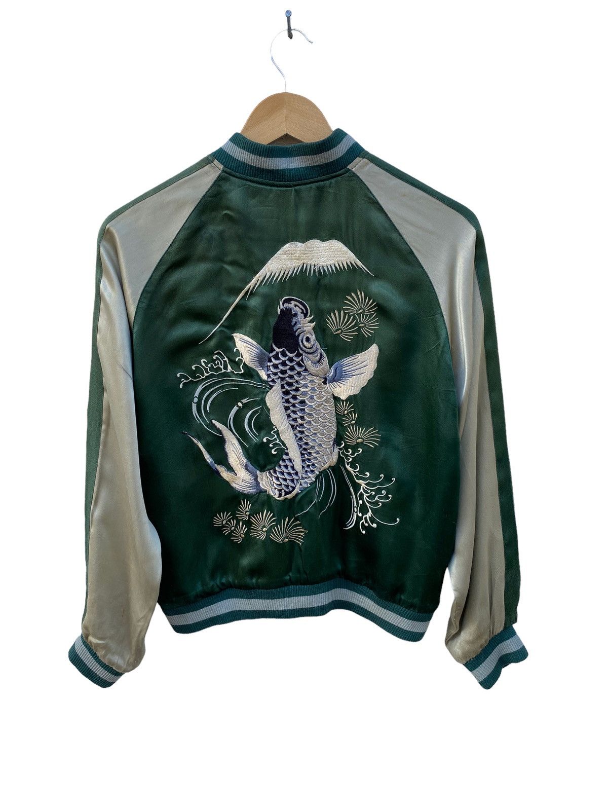 Vintage Vintage Sukajan embroidery koi fish riverside satin jacket Size US S / EU 44-46 / 1 - 1 Thumbnail