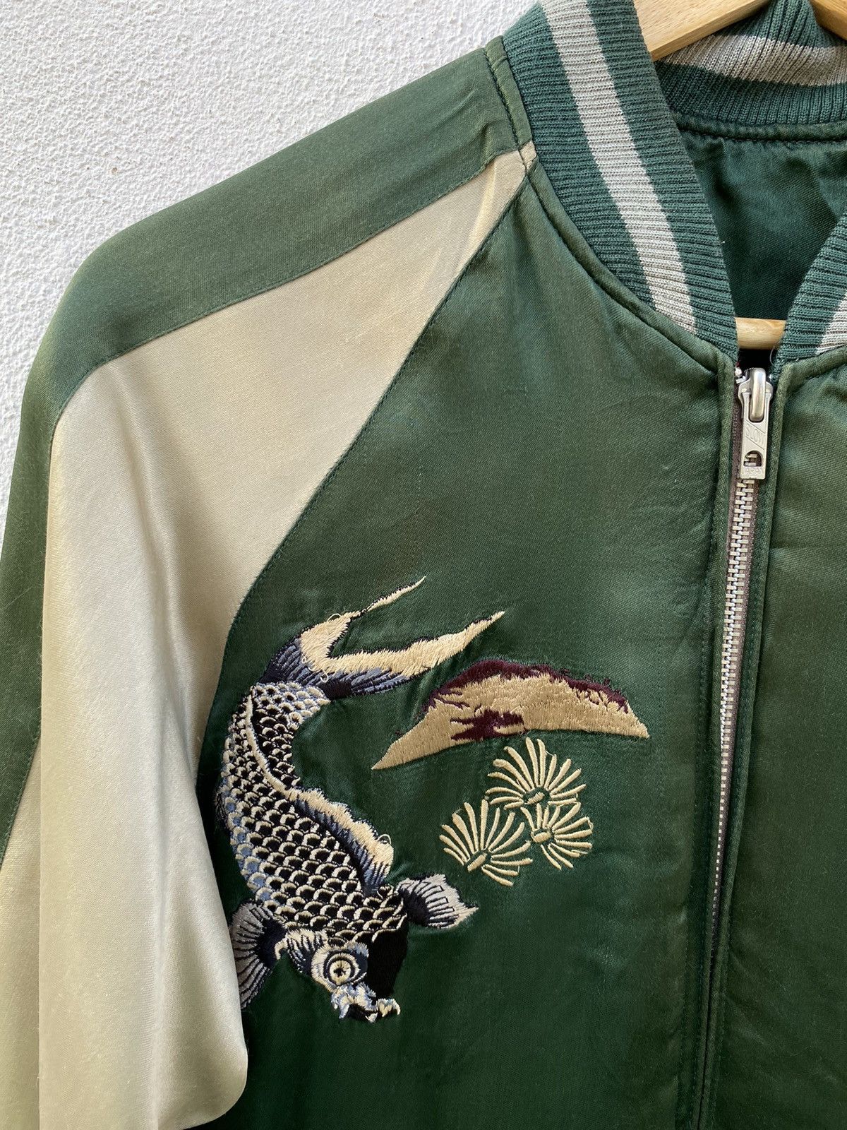Vintage Vintage Sukajan embroidery koi fish riverside satin jacket Size US S / EU 44-46 / 1 - 12 Thumbnail
