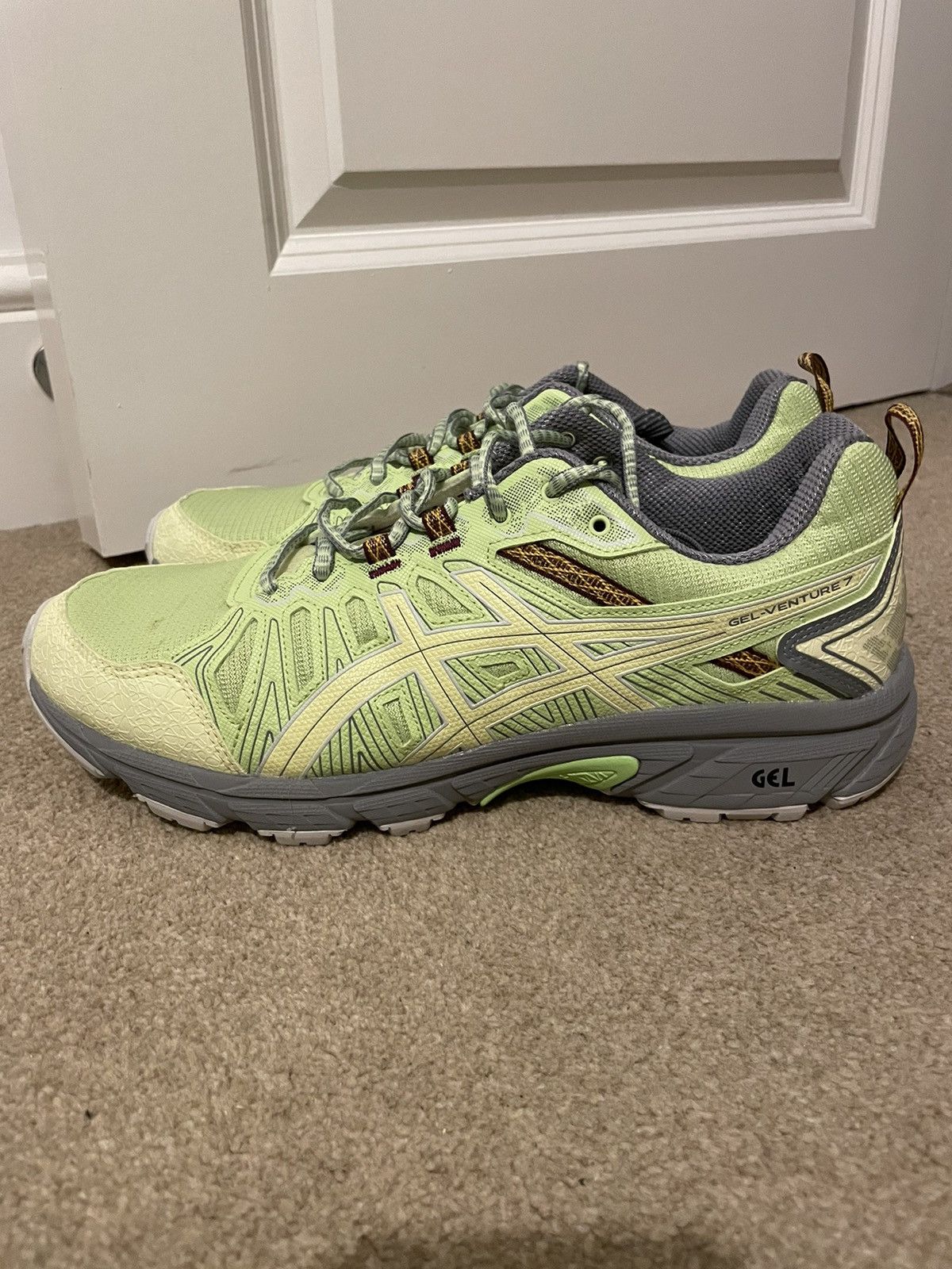 Asics × Kiko Kostadinov HN1-S GEL-VENTURE 7 Size US 9 / EU 42 - 2 Thumbnail