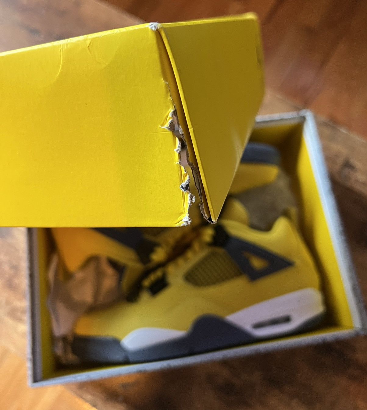 Jordan Brand Jordan 4 “Lightning” Size US 13 / EU 46 - 10 Thumbnail