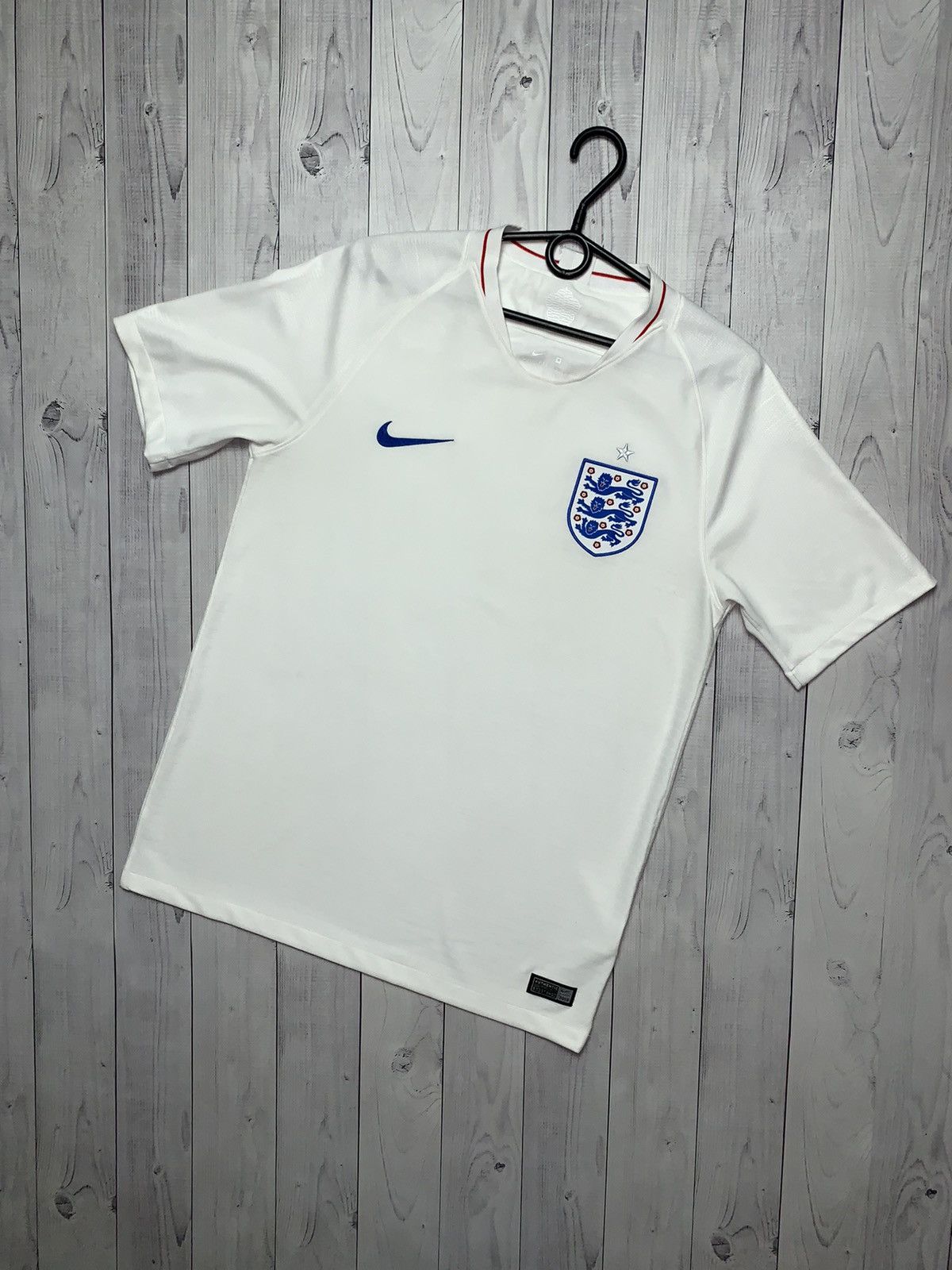 ウェア Travis Scott England Soccer Jersey Cactus Jack” // England Soccer Jersey Travis Scott 着用