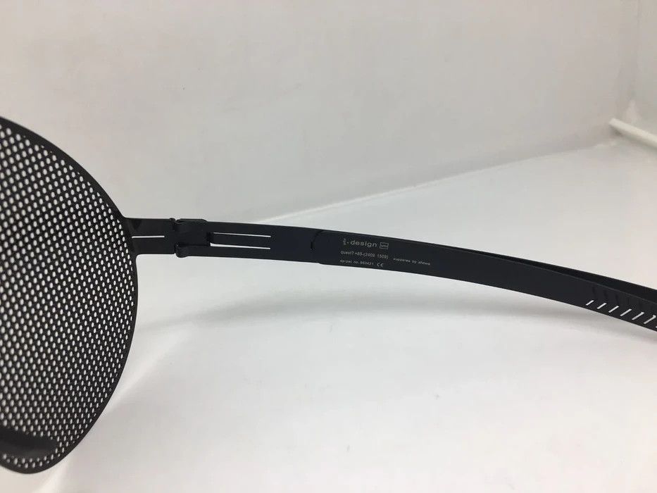 Vintage MOD OP ART PINHOLE BLACK SHIELD RUNWAY SHOW SUNGLASSES Size ONE SIZE - 7 Thumbnail