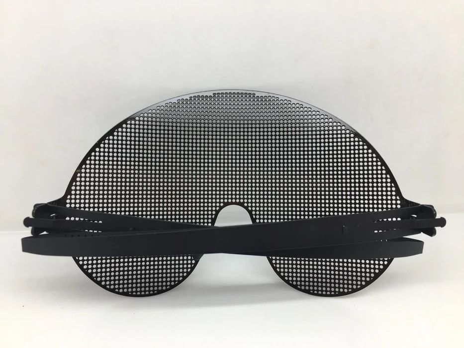 Vintage MOD OP ART PINHOLE BLACK SHIELD RUNWAY SHOW SUNGLASSES Size ONE SIZE - 4 Thumbnail
