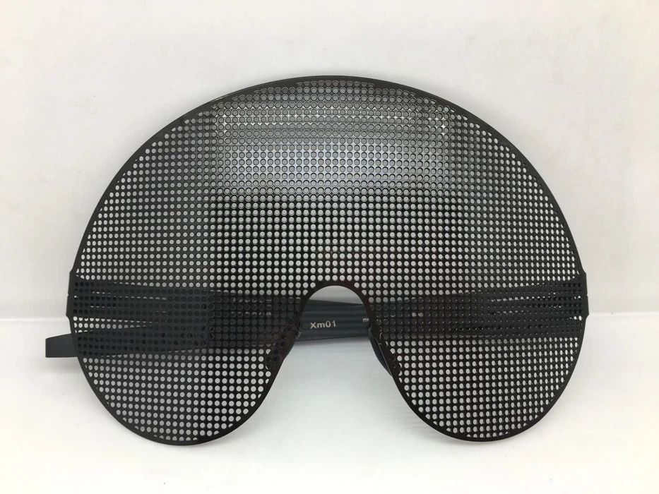 Vintage MOD OP ART PINHOLE BLACK SHIELD RUNWAY SHOW SUNGLASSES Size ONE SIZE - 6 Thumbnail