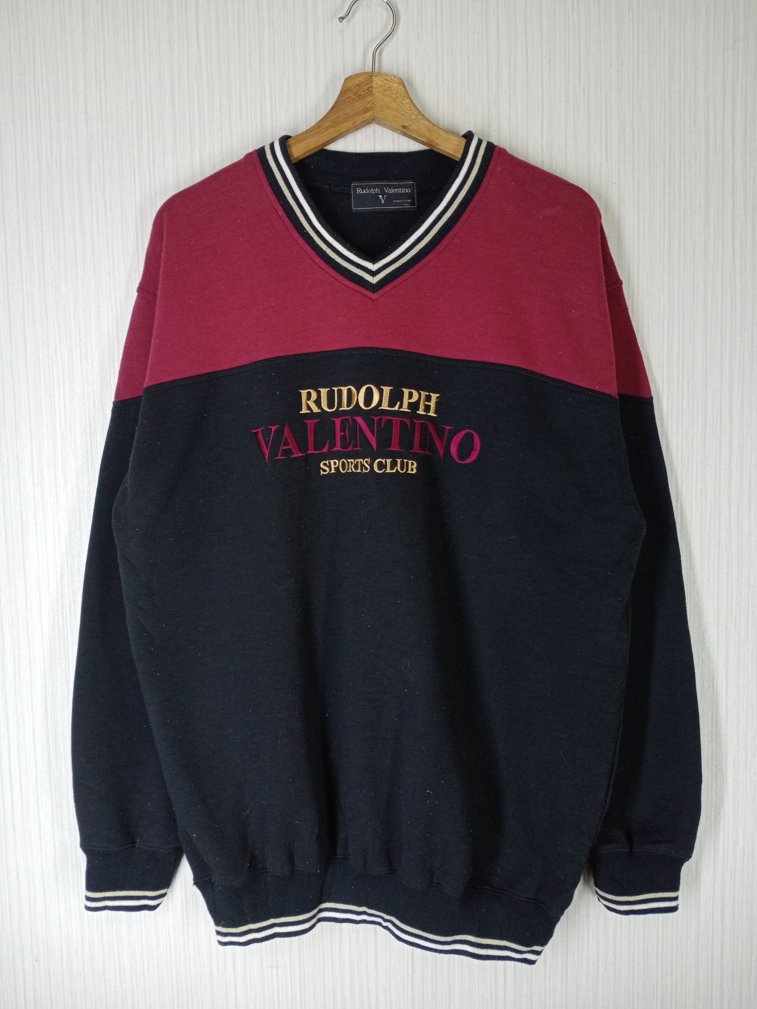 Valentino RARE VINTAGE 90'S RUDOLPH VALENTINO SWEATSHIRT Size US XL / EU 56 / 4 - 1 Thumbnail