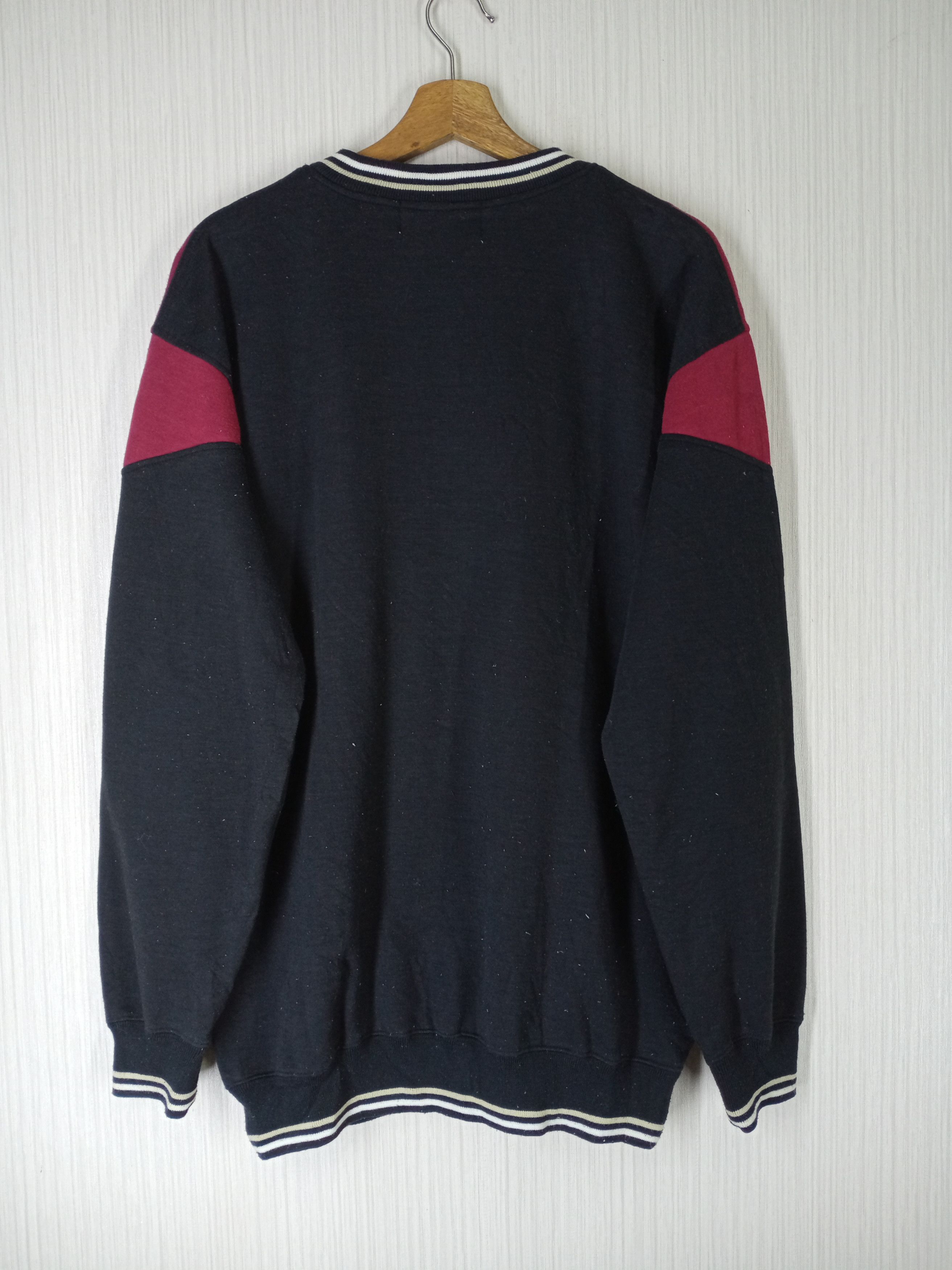 Valentino RARE VINTAGE 90'S RUDOLPH VALENTINO SWEATSHIRT Size US XL / EU 56 / 4 - 4 Thumbnail