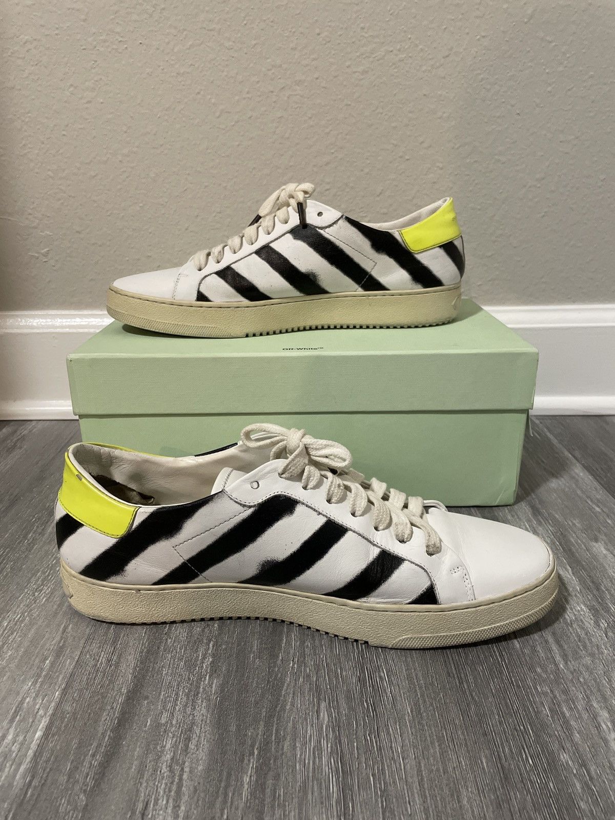 Off-White Off-White Diagonals Spray Authentic Sneaker Size US 7.5 / EU 40-41 - 2 Thumbnail