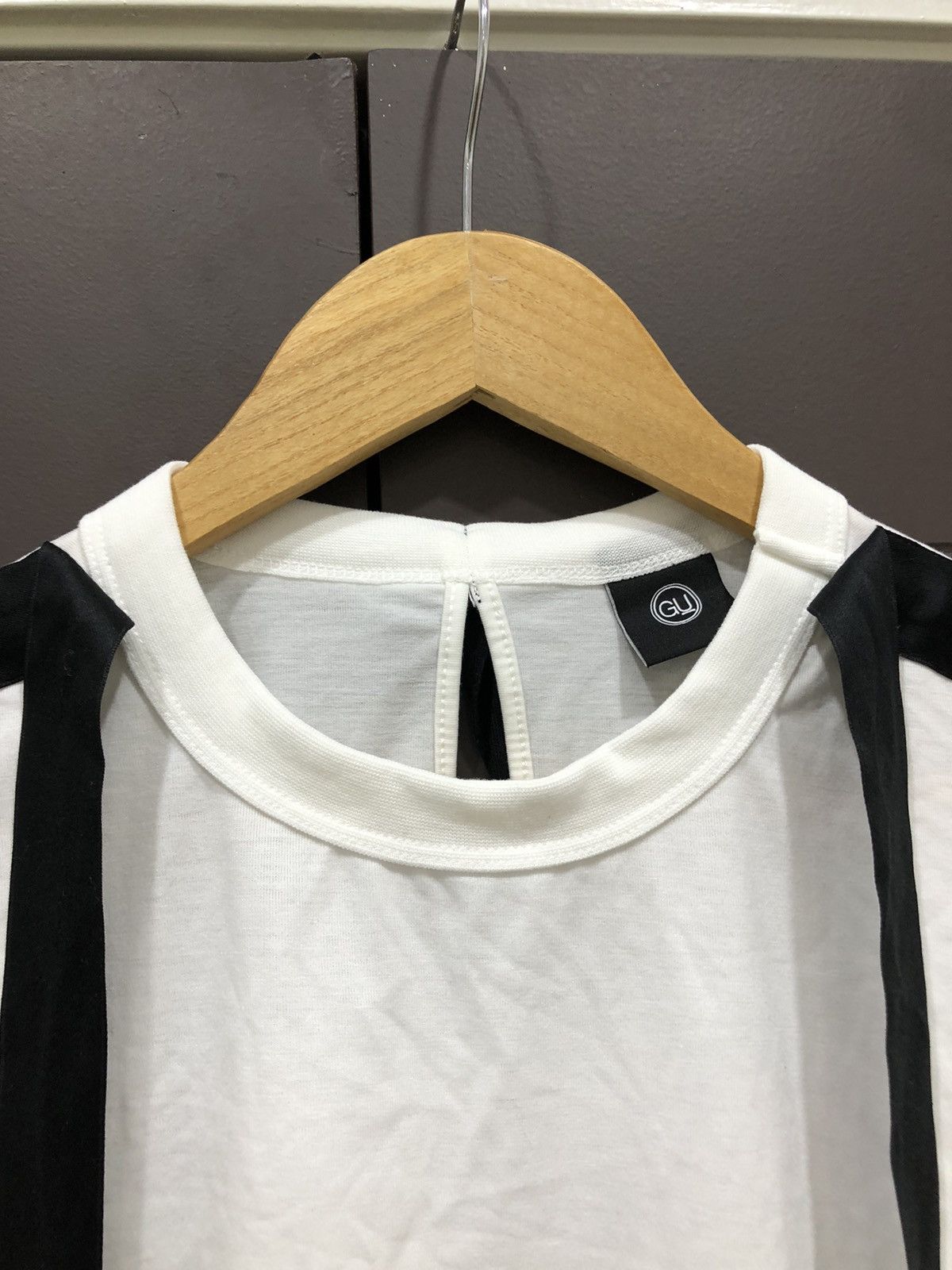Undercover Gu x Undercover Bondage Laces Tee Size US S / EU 44-46 / 1 - 13 Thumbnail