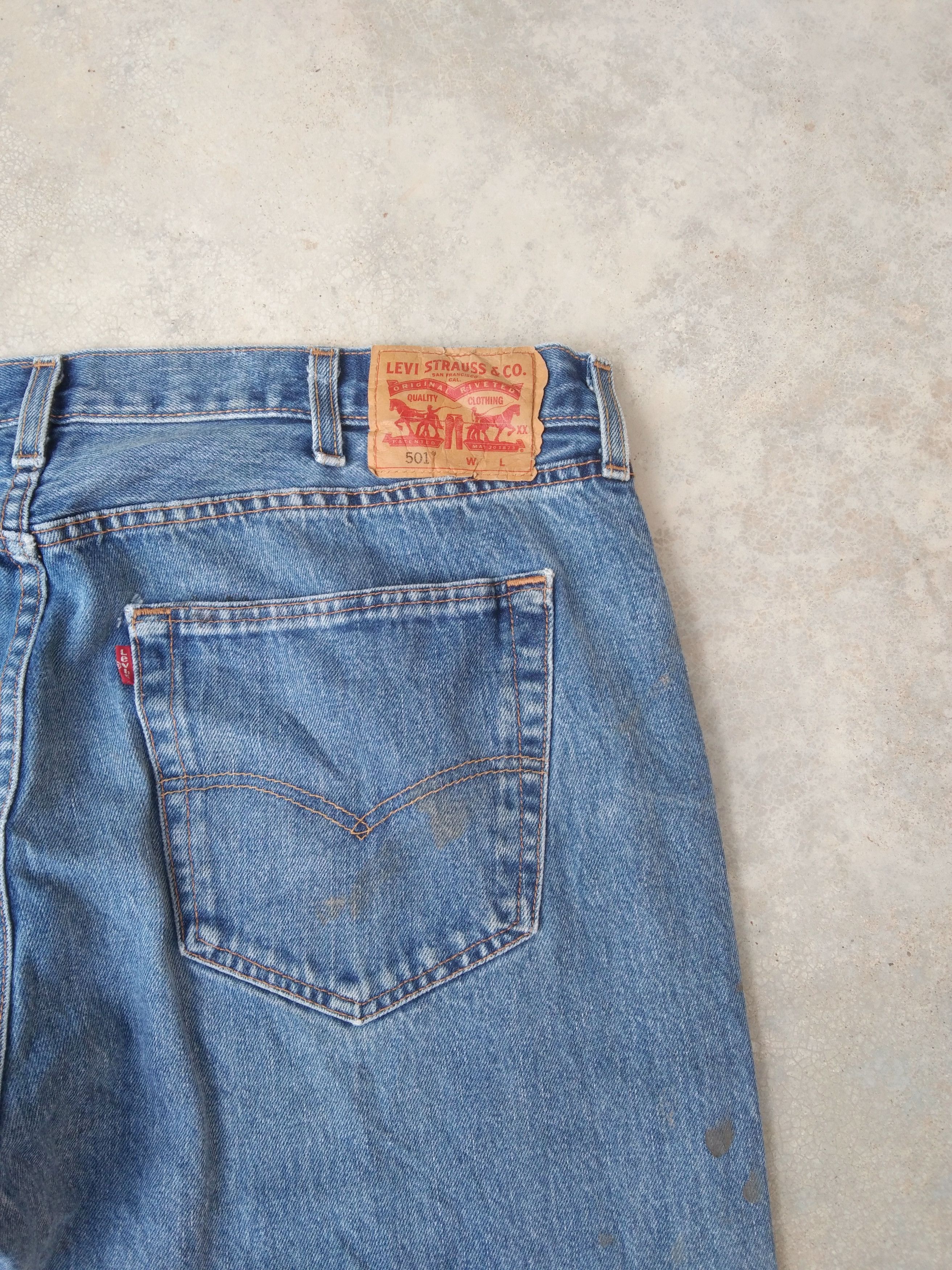 Levi's Vintage Levi's 501 Distressed Jeans 40x35 Size US 40 / EU 56 - 4 Thumbnail