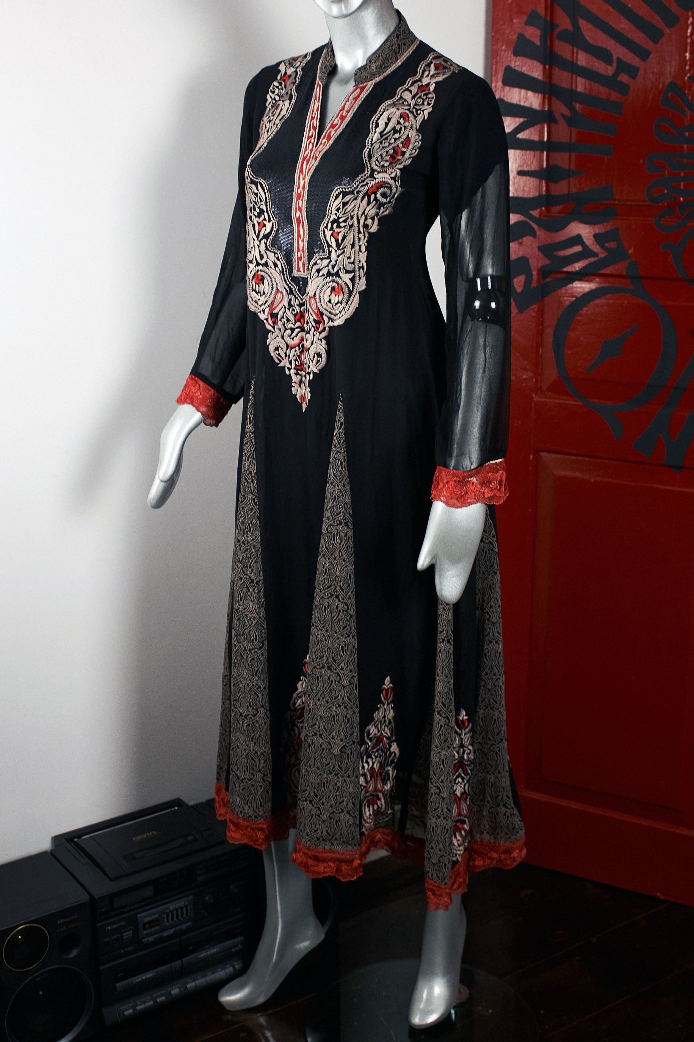 Handmade Rere vintage black retro handmade dress Size XS / US 0-2 / IT 36-38 - 5 Thumbnail