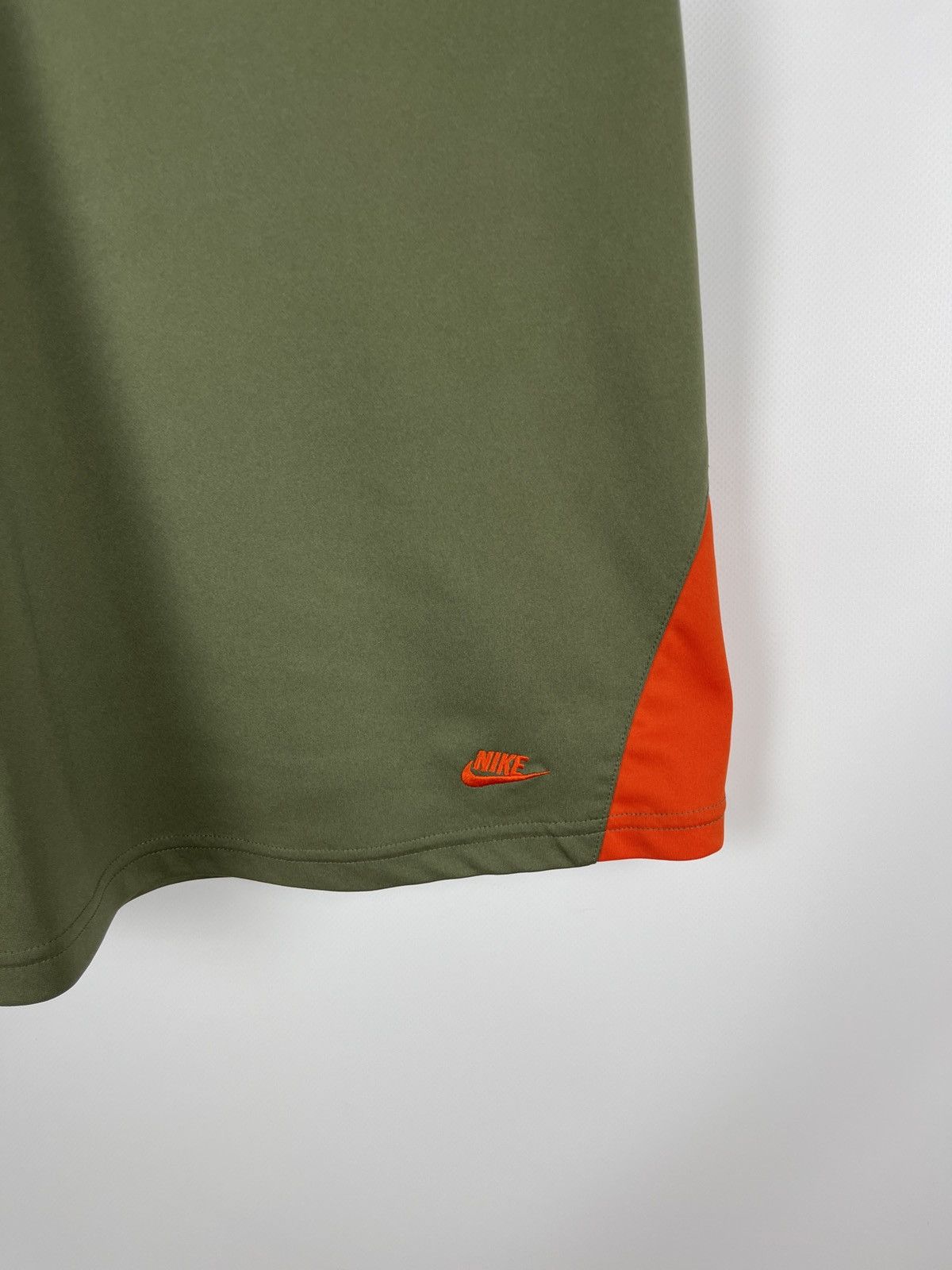 Nike Nike Air vintage y2k swoosh embroidered logo khaki synthetic Size US XL / EU 56 / 4 - 6 Thumbnail