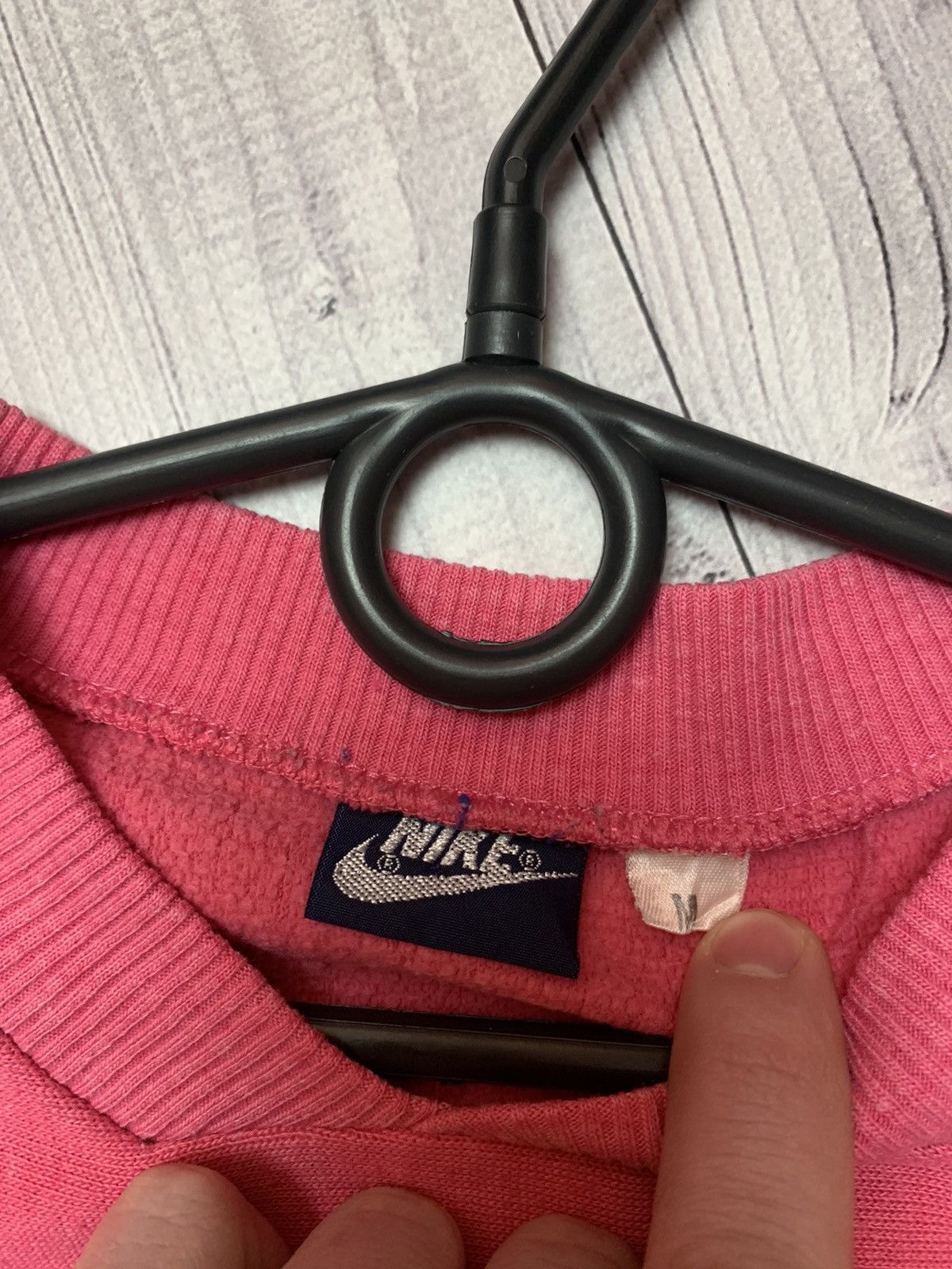 Vintage Vintage Nike Oregon sweatshirt pink rare size M Size US M / EU 48-50 / 2 - 4 Thumbnail