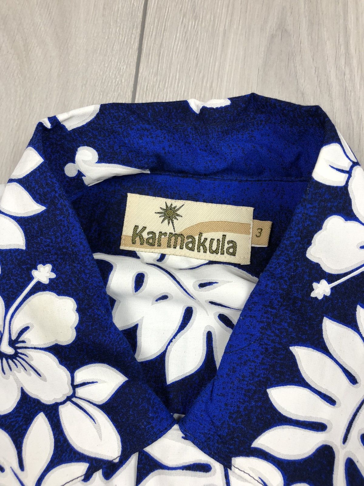 Vintage Karmakula Vintage Men’s Hawaiian Shirts Size L Blue Size US L / EU 52-54 / 3 - 4 Thumbnail