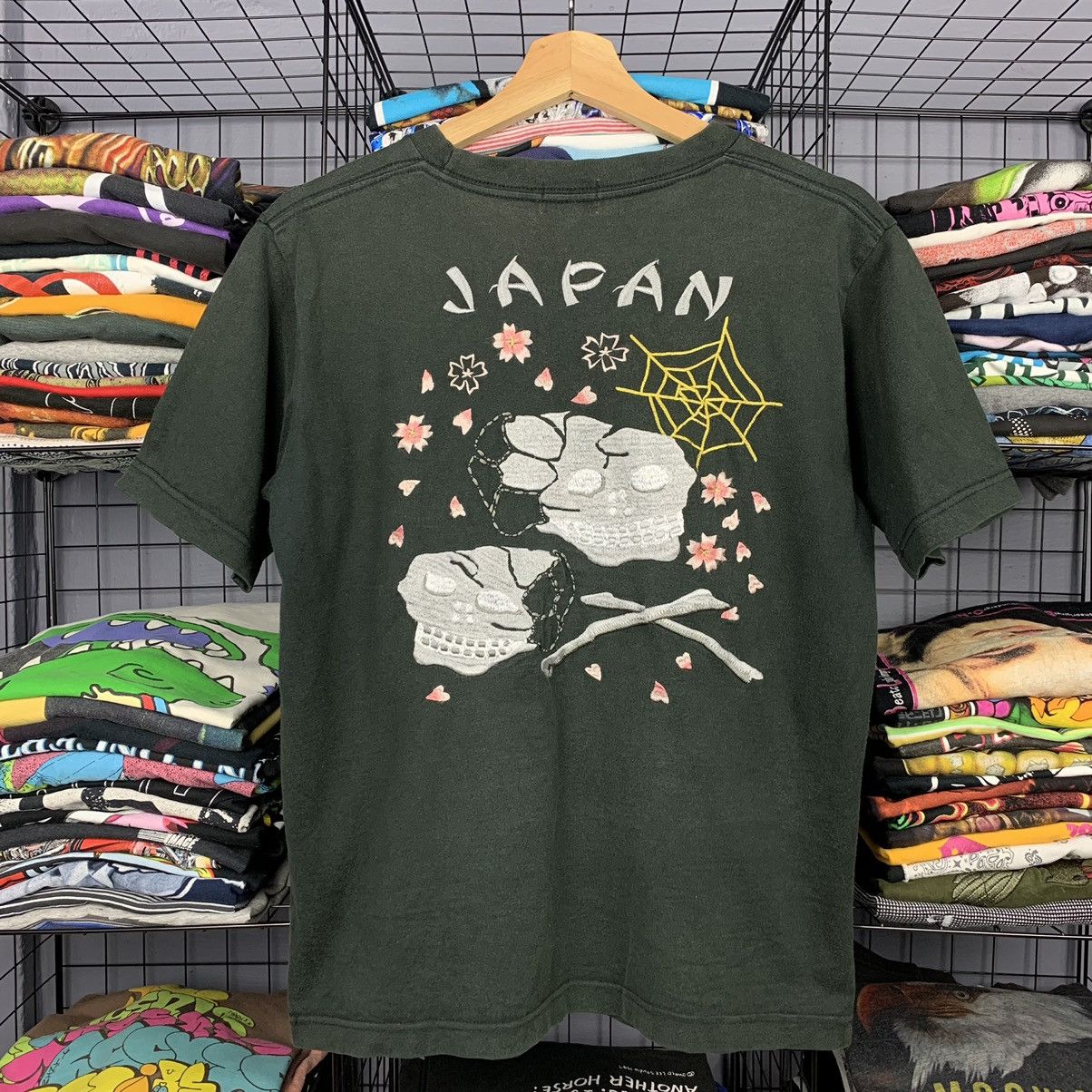 Japanese Brand × Takeo Kikuchi × Vintage vtg sukajan japan takeo kikuchi embroided tee Size US M / EU 48-50 / 2 - 2 Thumbnail