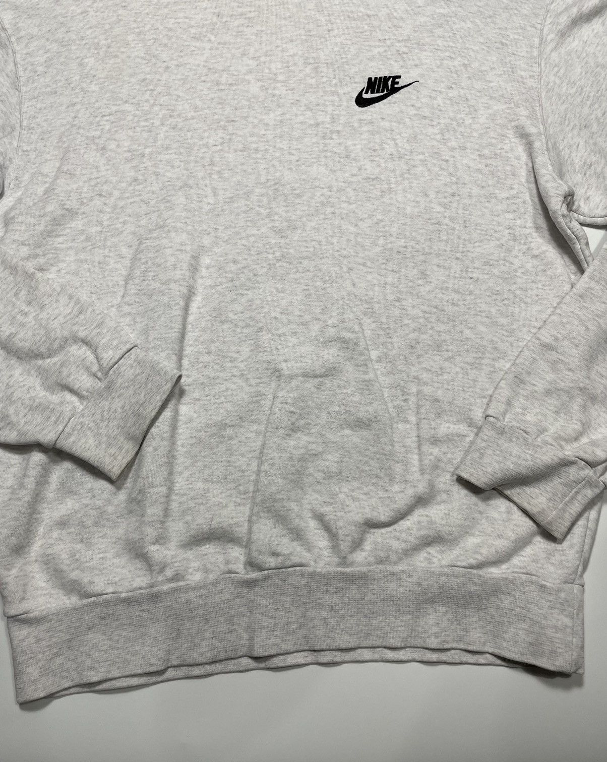 Nike × Vintage Vintage Nike Swoosh Small Embroidery Logo Sweatshirt uzi t Size US L / EU 52-54 / 3 - 3 Thumbnail