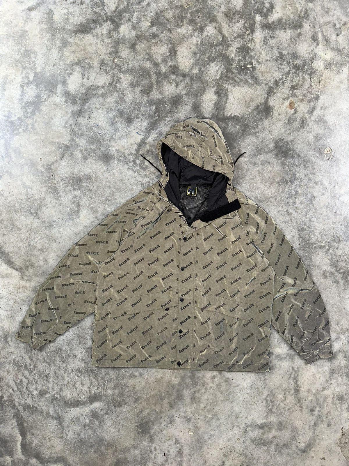 FUCT Fuct Heavy 3M All Over Logo Rain Jacket Sz. Large Grey Size US L / EU 52-54 / 3 - 1 Thumbnail