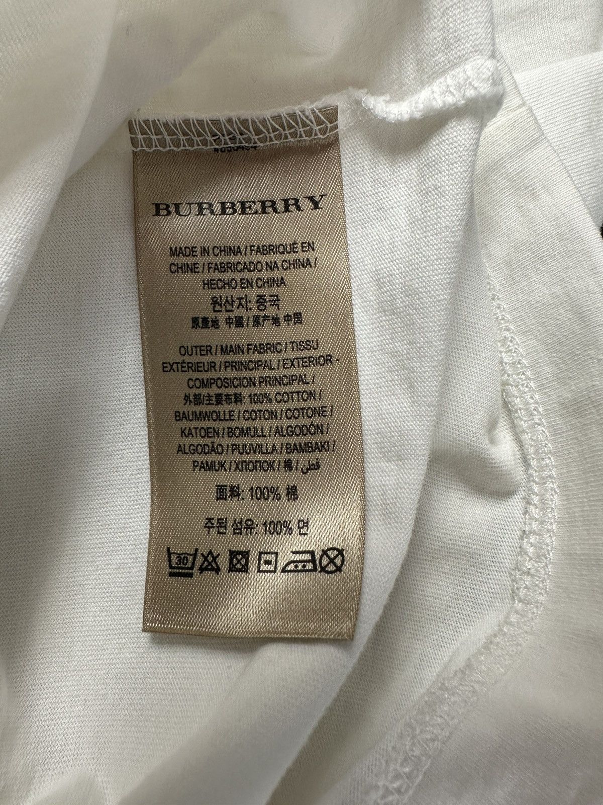 Burberry Rabbit Embroidered Tee Size US L / EU 52-54 / 3 - 5 Thumbnail
