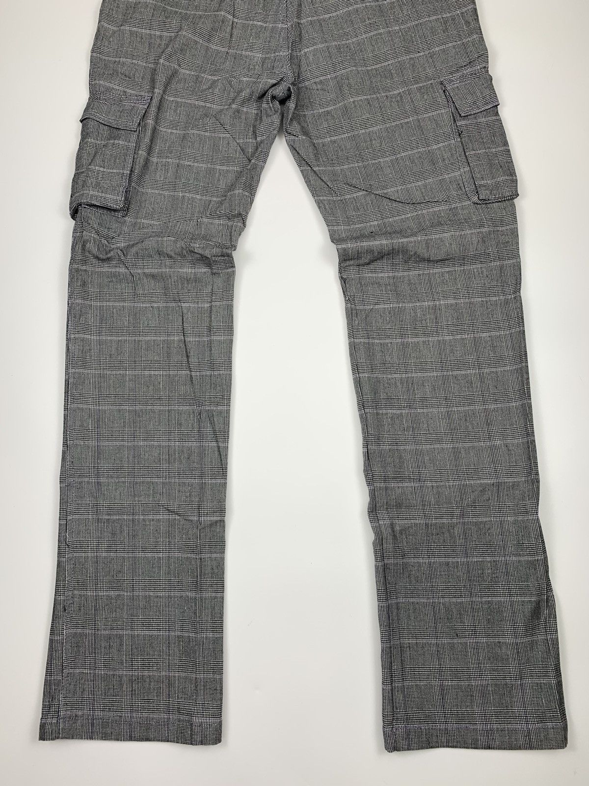 Designer × Japanese Brand Unlimited Ability Grey Checkerboard Cargo Trouser Size US 34 / EU 50 - 10 Thumbnail