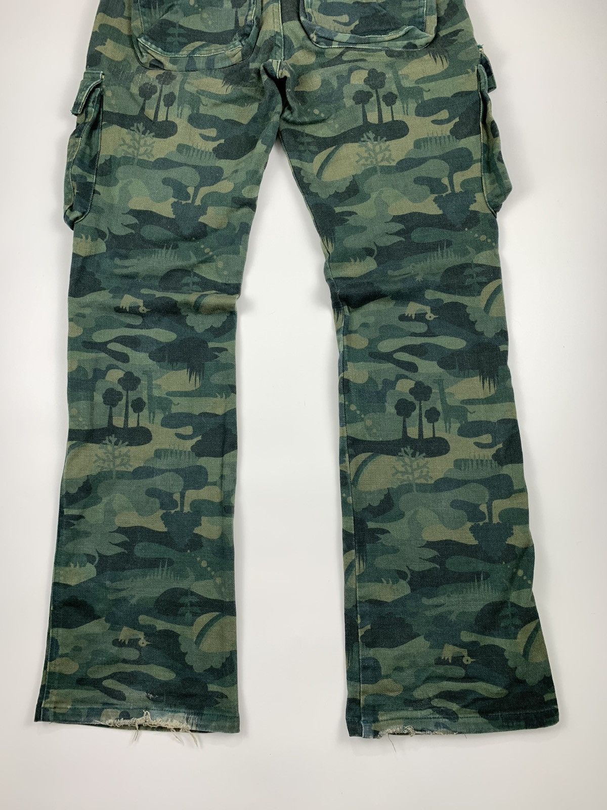 Designer × Japanese Brand Mash Mania Floral Camo Print Cargo Trousers Size US 28 / EU 44 - 13 Thumbnail