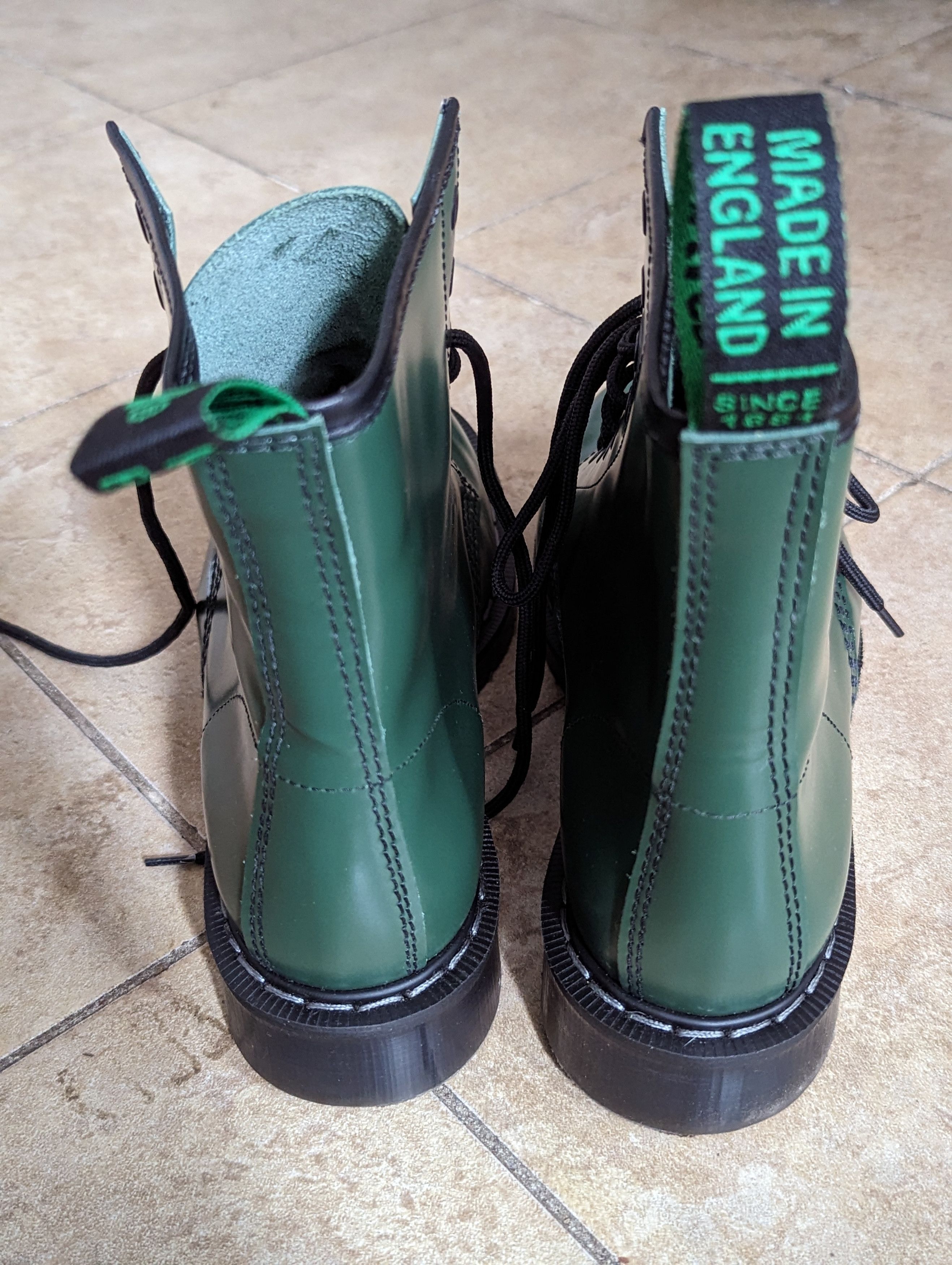 Solovair Green Hi-Shine 8 Eye Derby Boot Size US 7.5 / EU 40-41 - 6 Thumbnail
