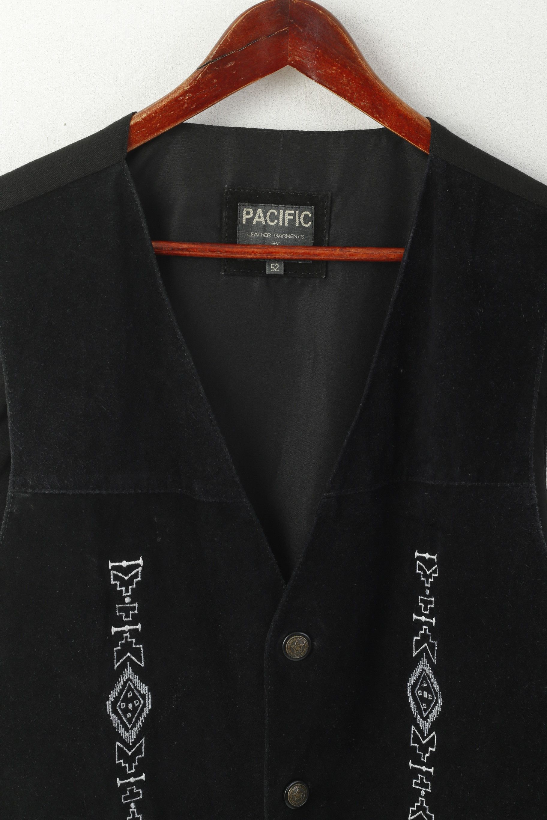 Leather × Vintage Pacific by K'era Men 52 L Waistcoat Leather Aztec 3767 Size US L / EU 52-54 / 3 - 2 Thumbnail