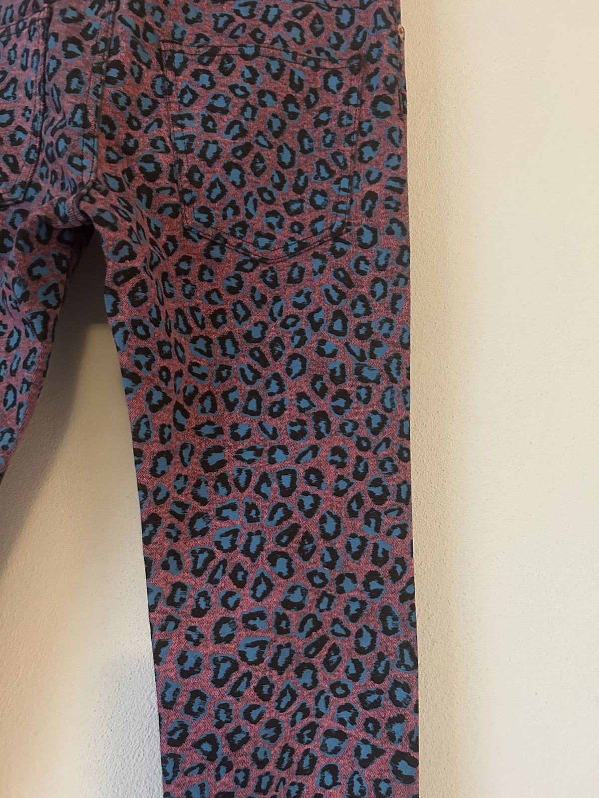 Gucci Pink Leopard Print Jeans Size US 31 - 13 Thumbnail
