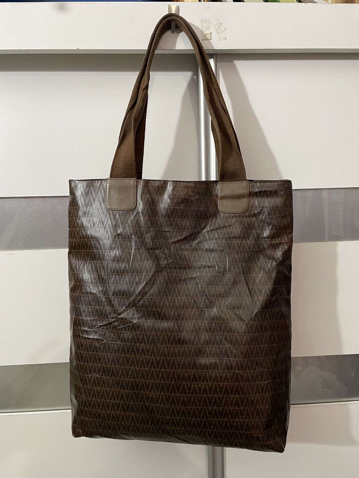 Valentino × Vintage Vintage 90s Valentino Monogram nova plaid italy tote bag Size ONE SIZE - 7 Thumbnail