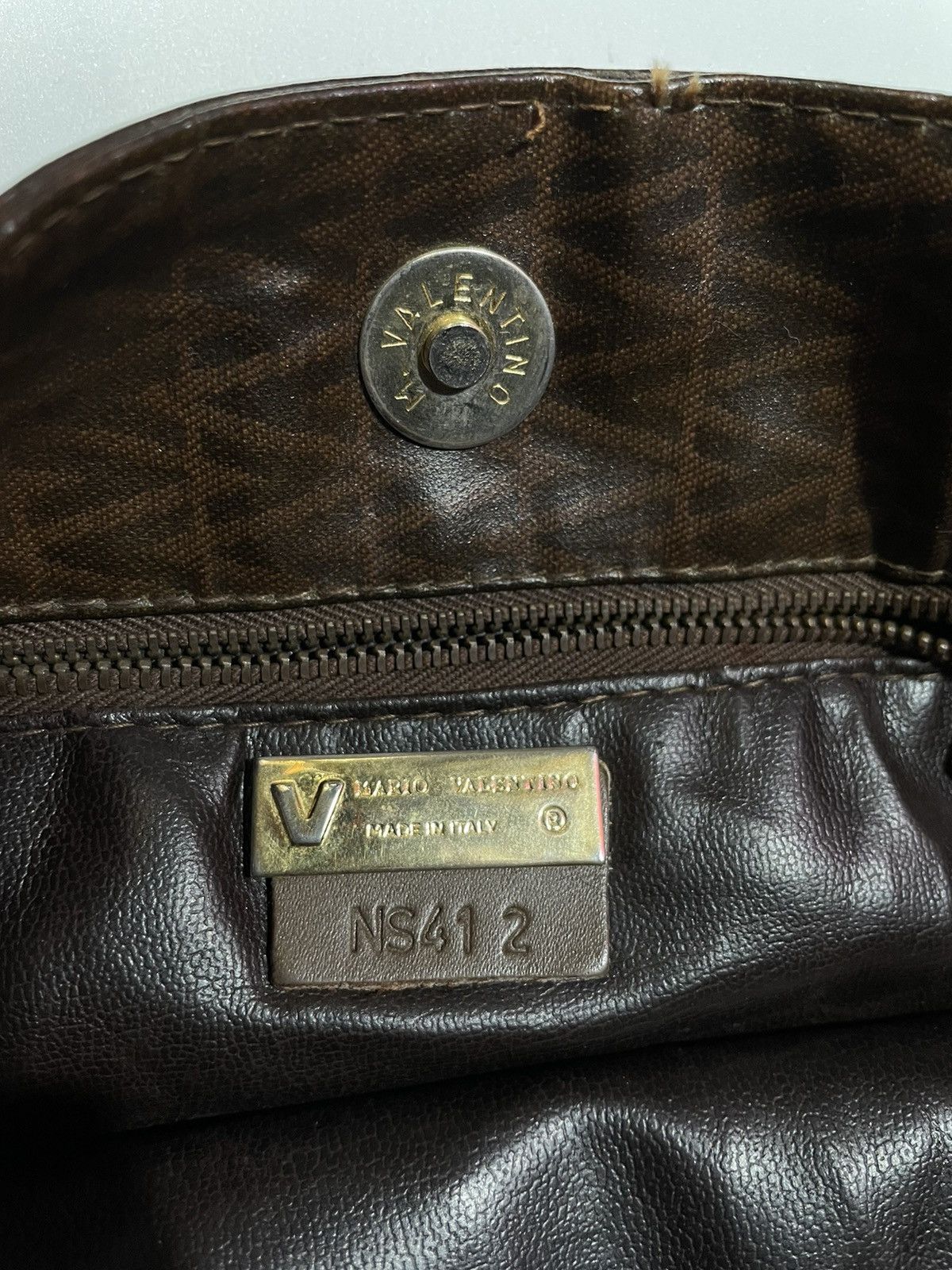 Valentino × Vintage Vintage 90s Valentino Monogram nova plaid italy tote bag Size ONE SIZE - 13 Thumbnail