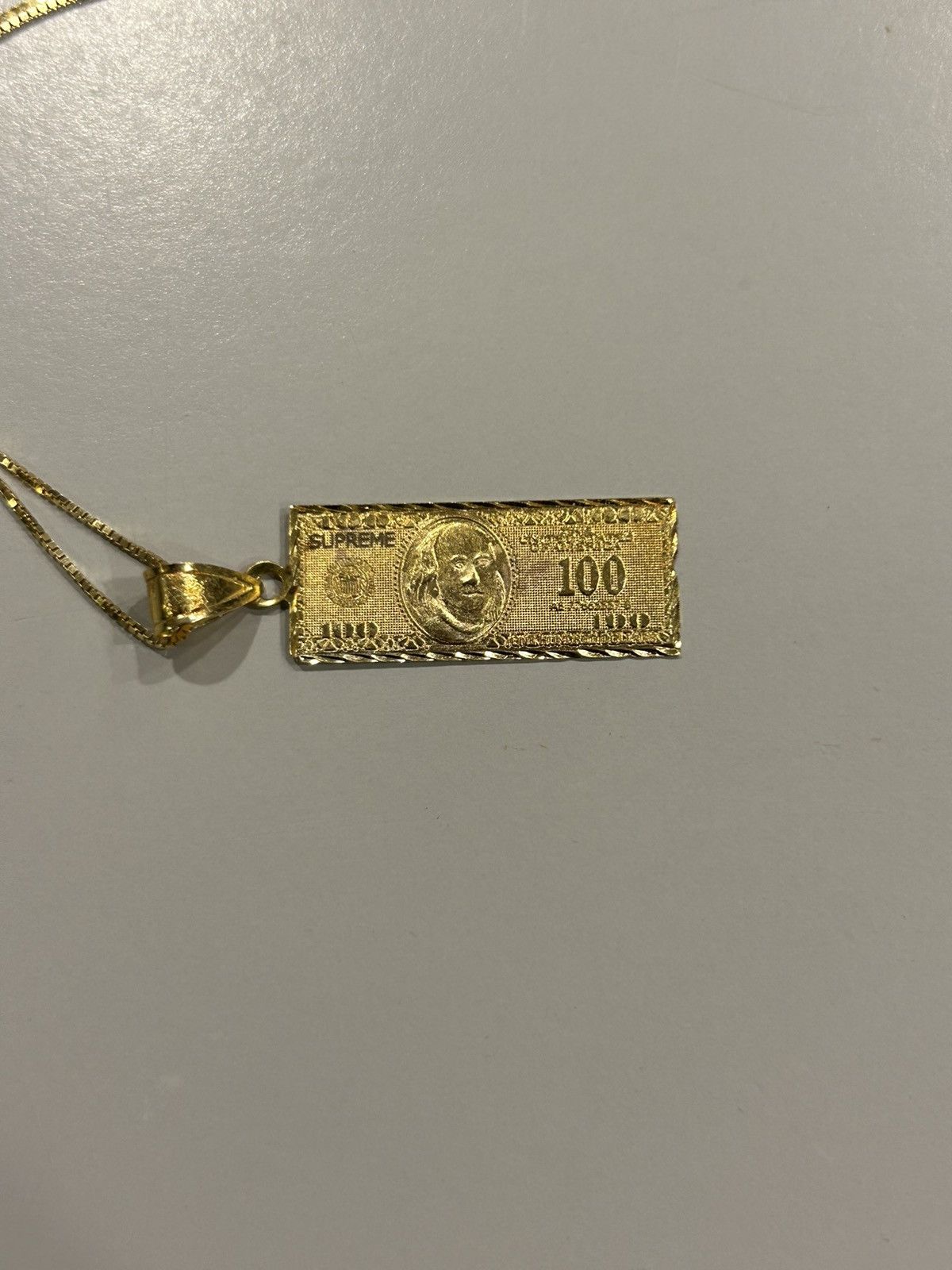 Supreme Supreme 100 Dollar Bill Gold Pendant & Chain | Grailed